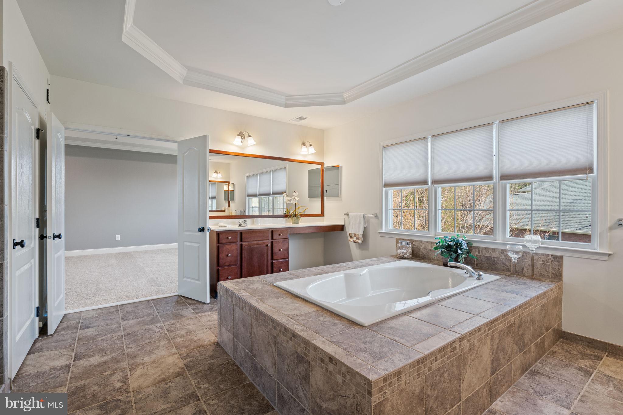 DOMINION VALLEY COUNTRY CLUB - Residential