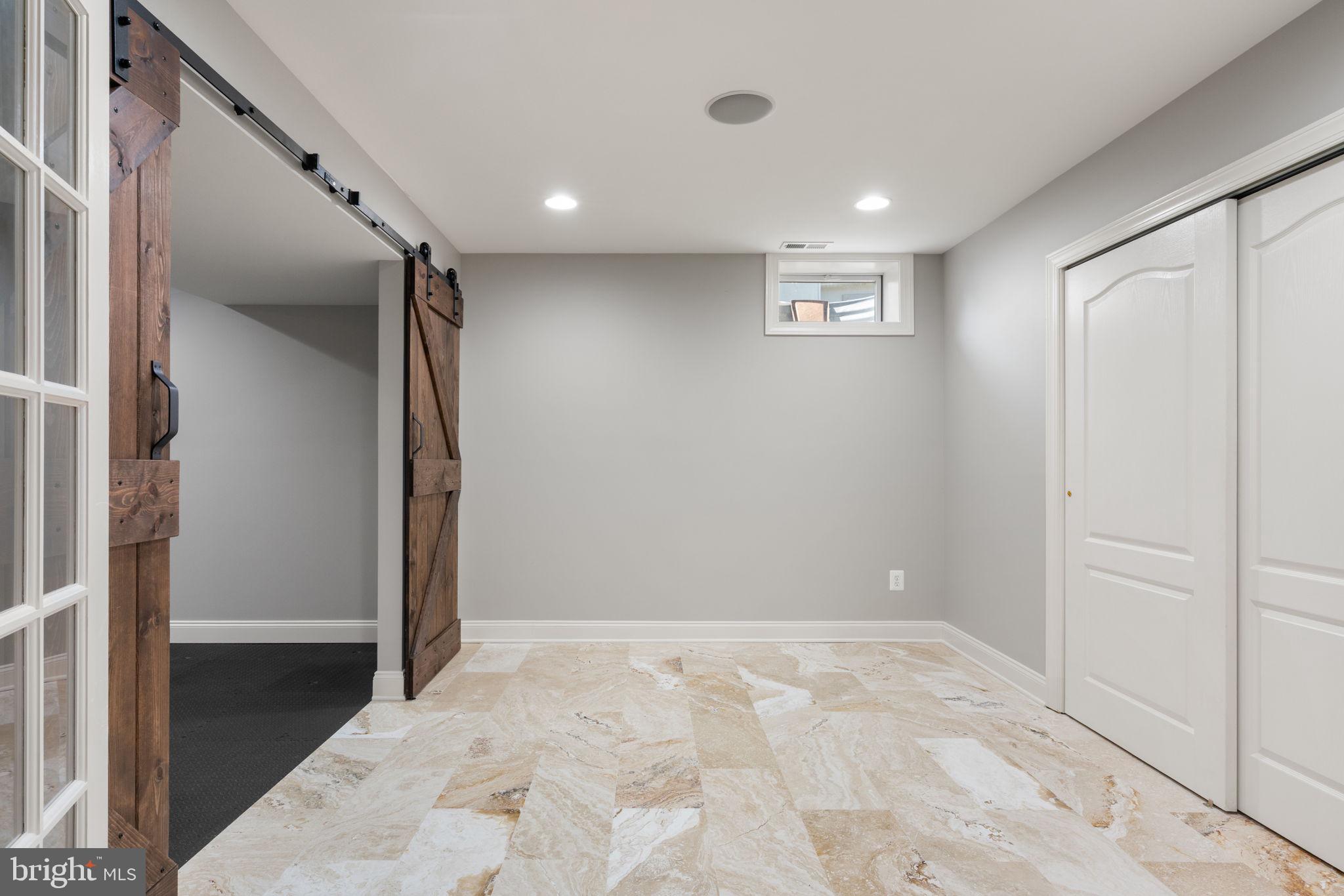 DOMINION VALLEY COUNTRY CLUB - Residential