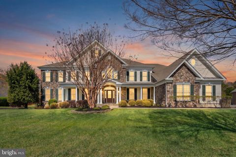 Homes For Sale - 5342 Chaffins Farm Court<br/> Prince William County, HAYMARKET, VA 20169