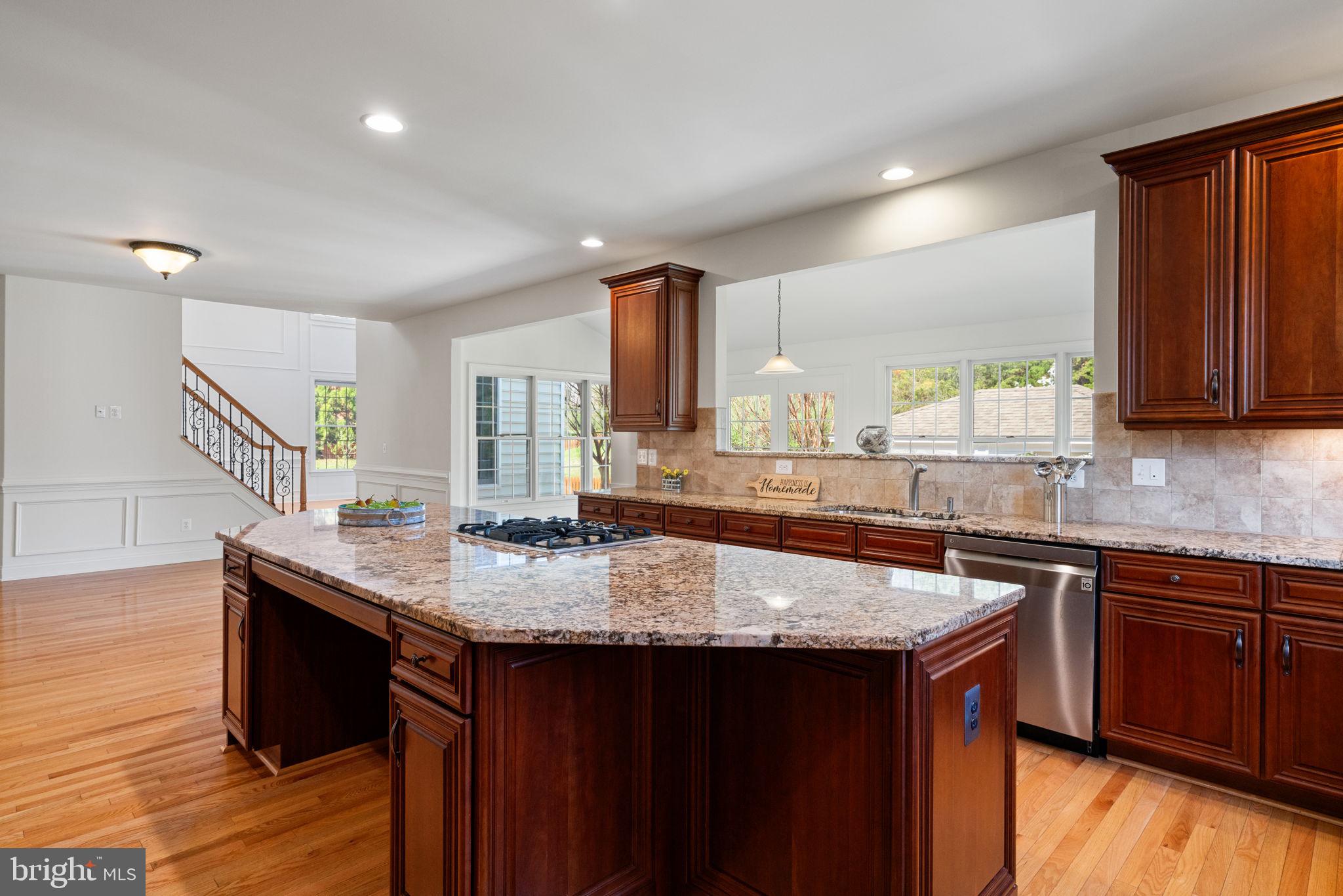 DOMINION VALLEY COUNTRY CLUB - Residential