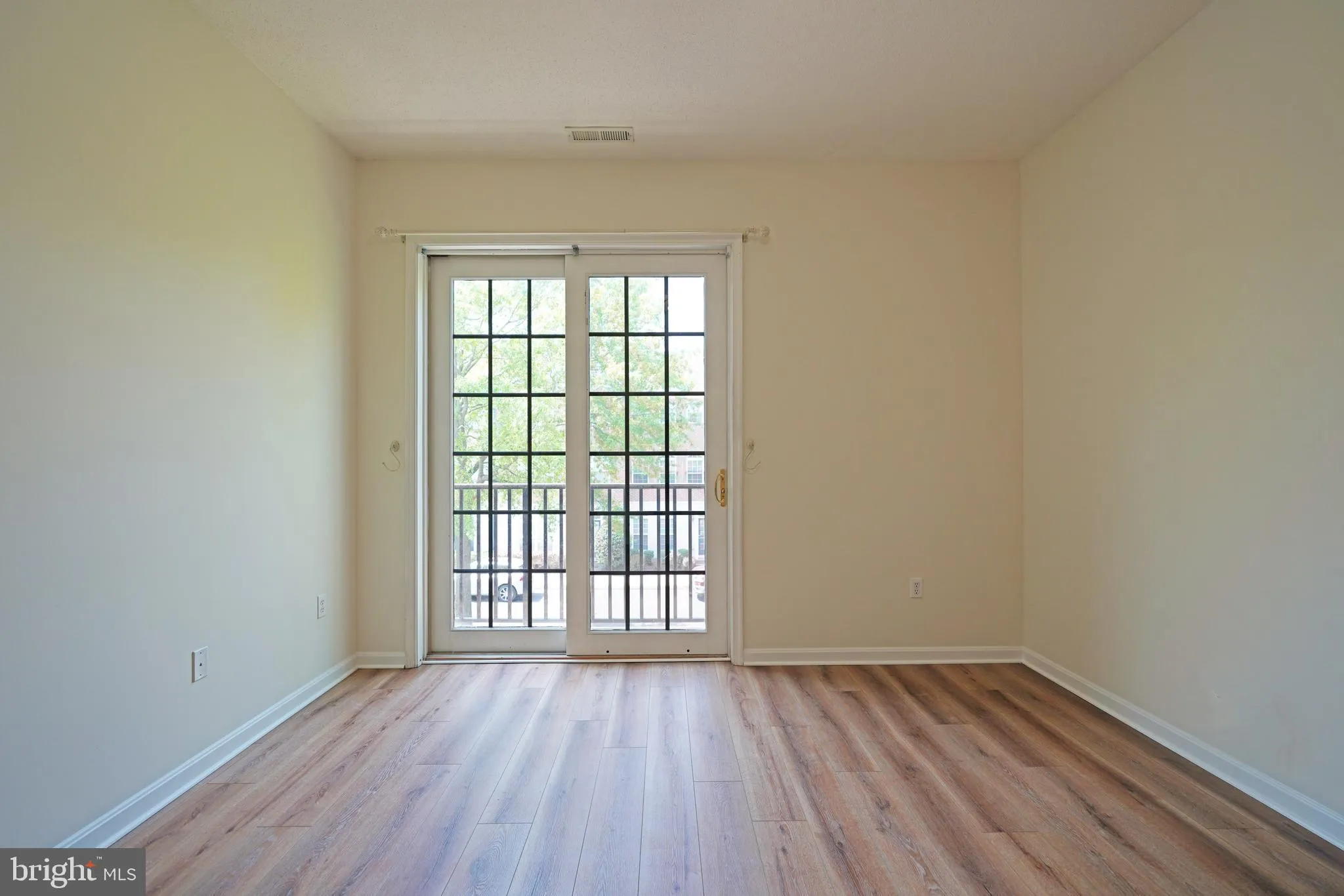 Lewes, Delaware 19958, United States, 2 Bedrooms Bedrooms, ,2 BathroomsBathrooms,Residential,Active,124870