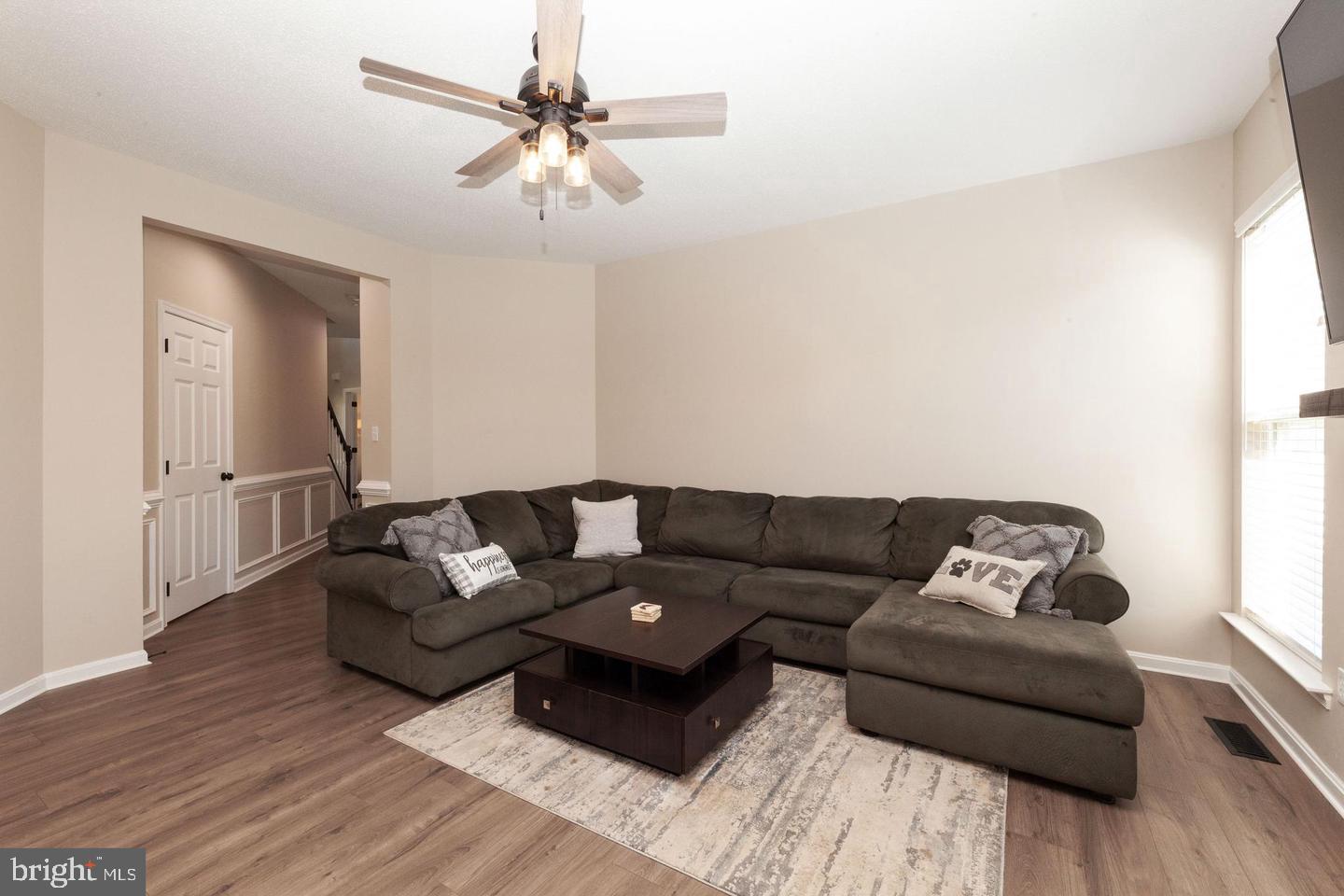 MARTIN'S CROSSING LA PLA - Residential Lease