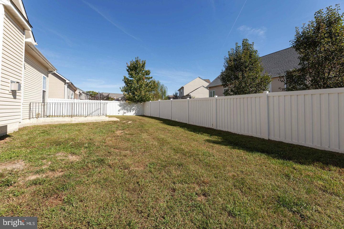 MARTIN'S CROSSING LA PLA - Residential Lease