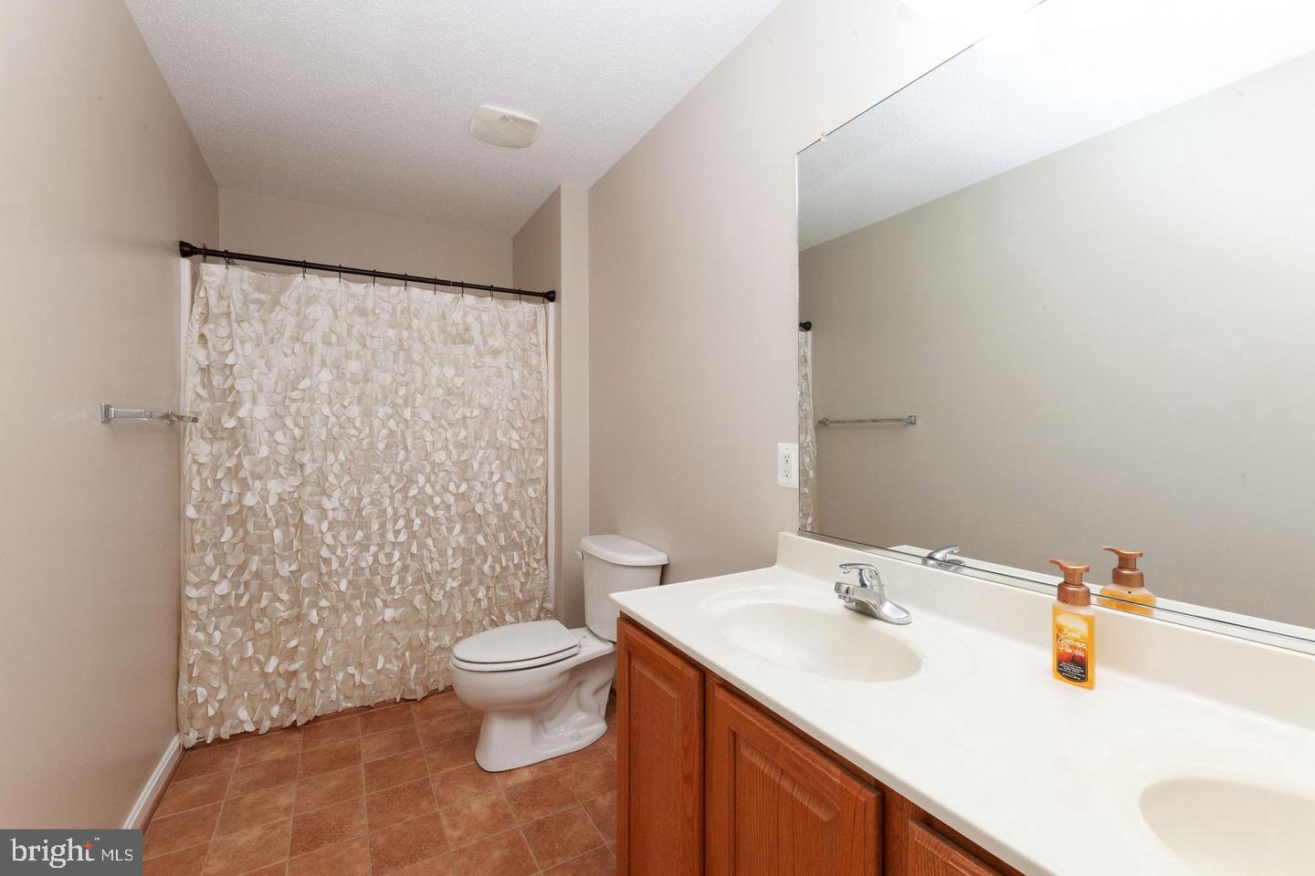 MARTIN'S CROSSING LA PLA - Residential Lease