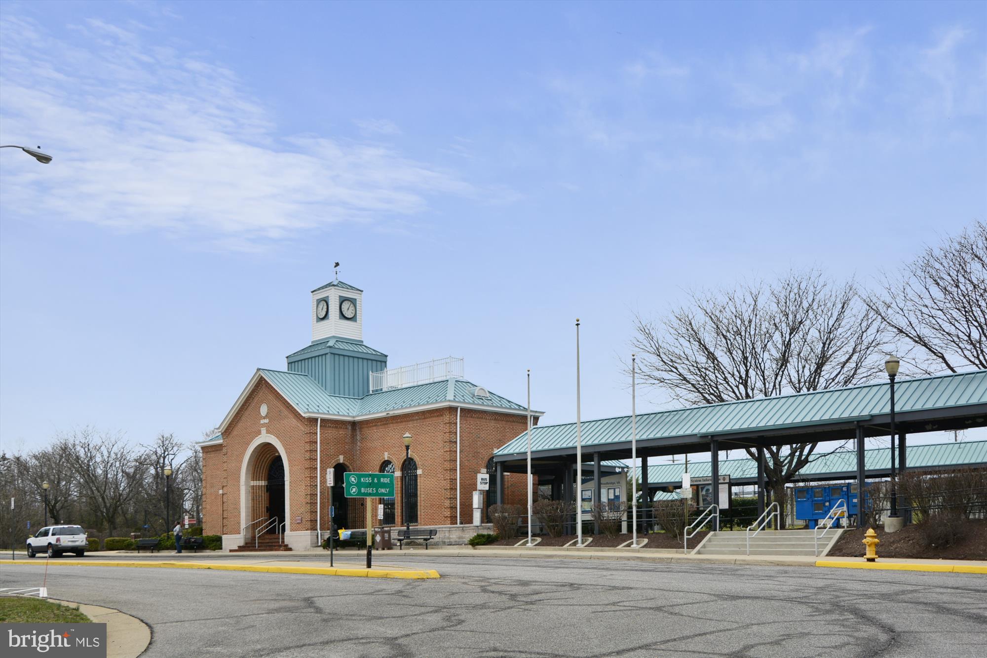 BELMONT BAY - Residential Lease