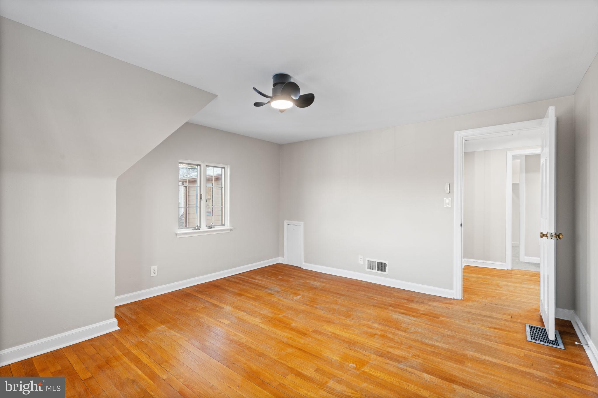 BEVERLEY HILLS - Residential