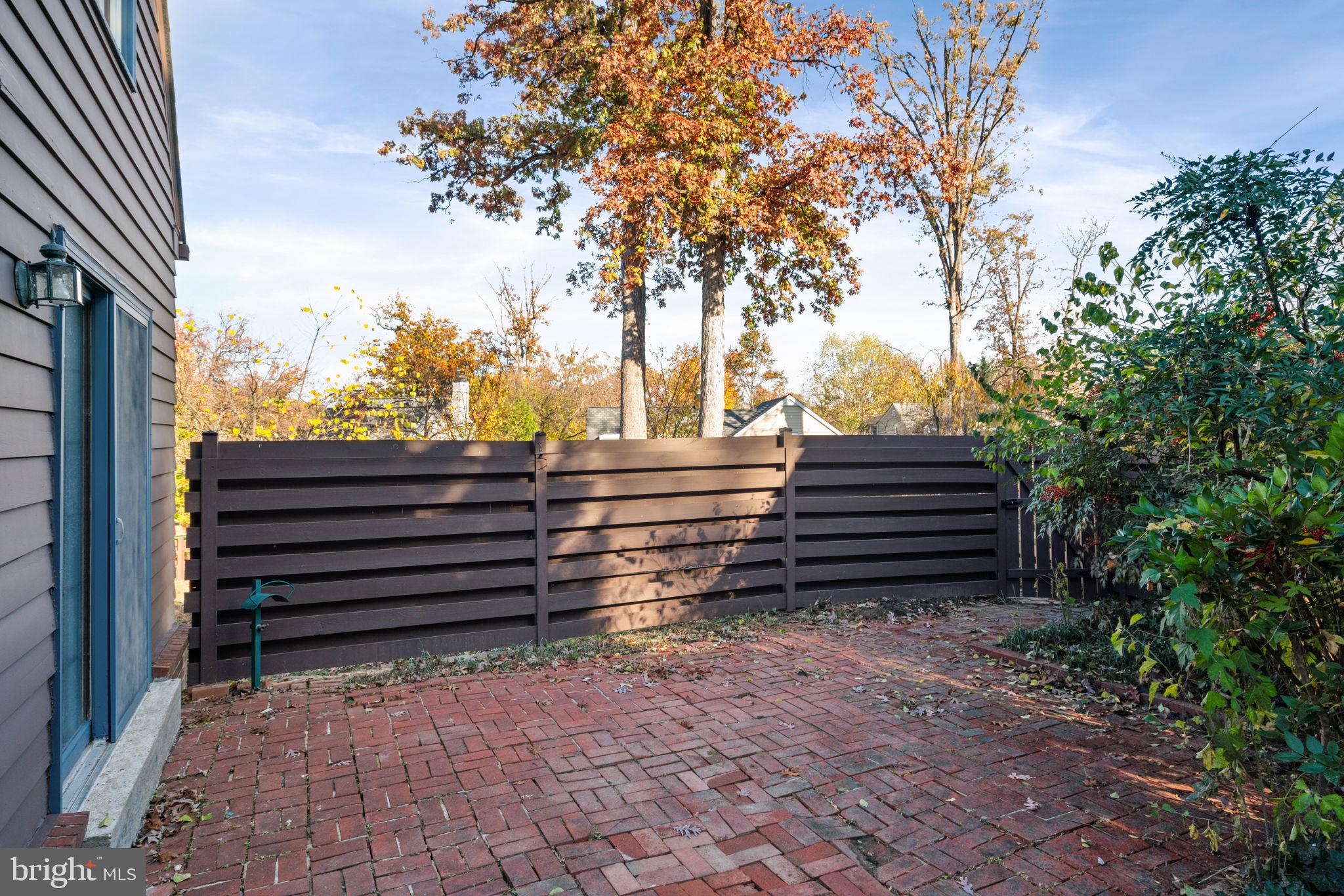 BEVERLEY HILLS - Residential