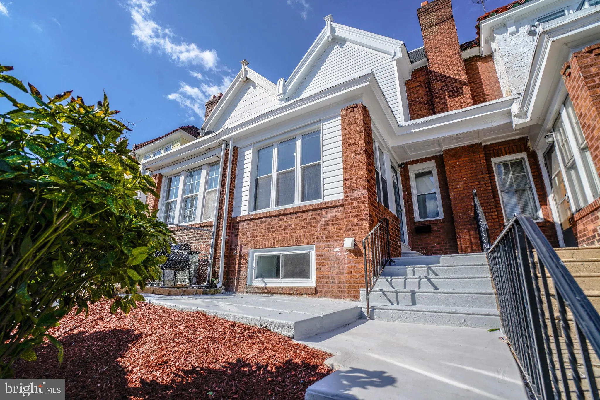 6058 N Camac Street, Philadelphia, PA 19141