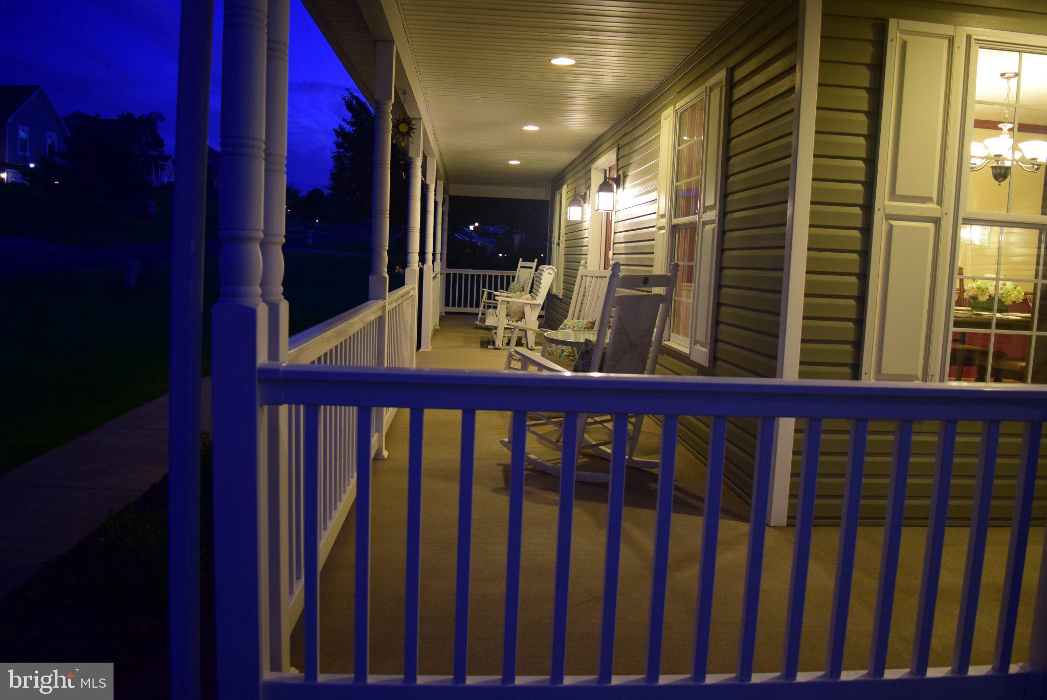 HAMPTON HILLS - Residential