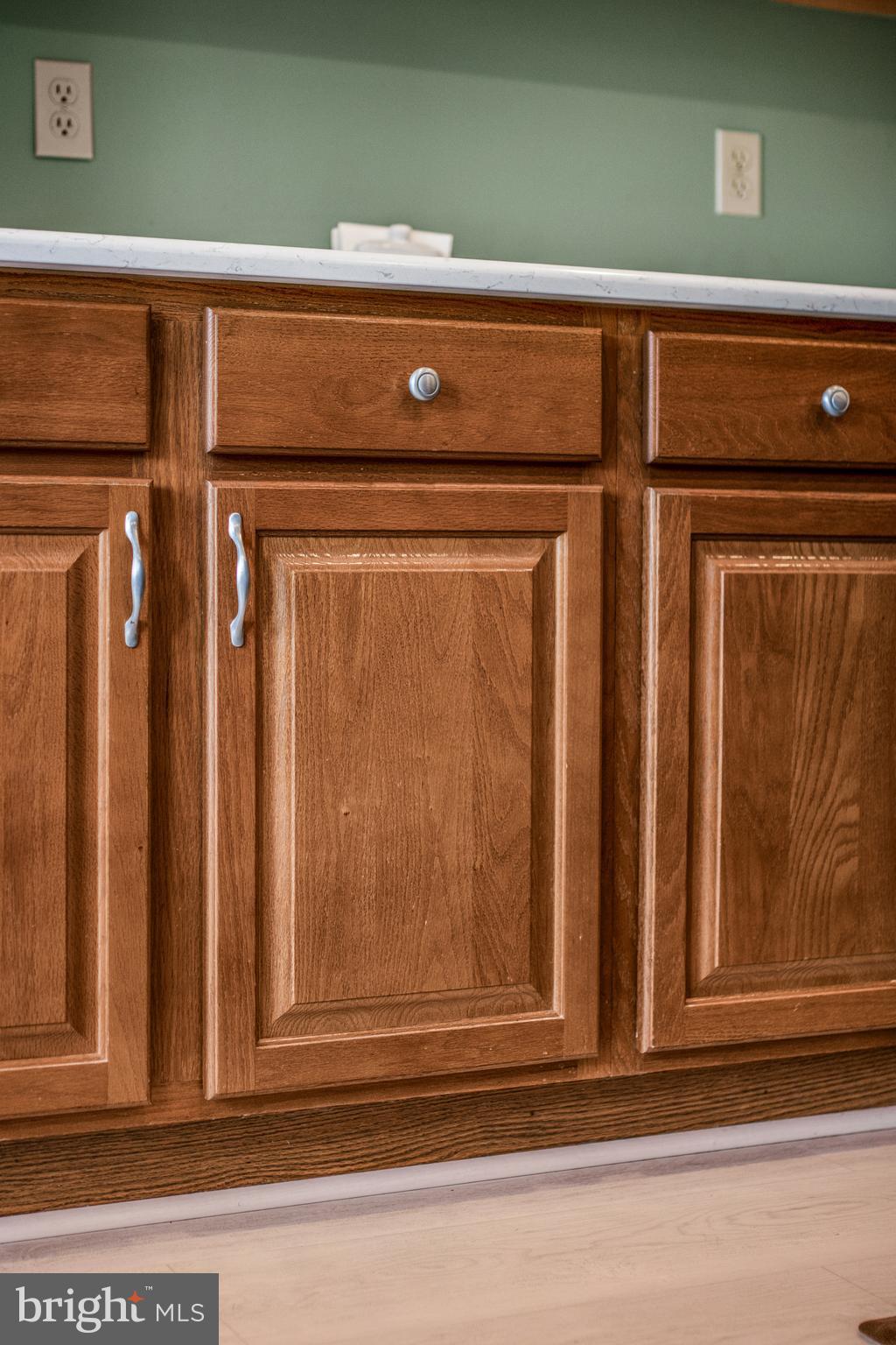 HAMPTON HILLS - Residential