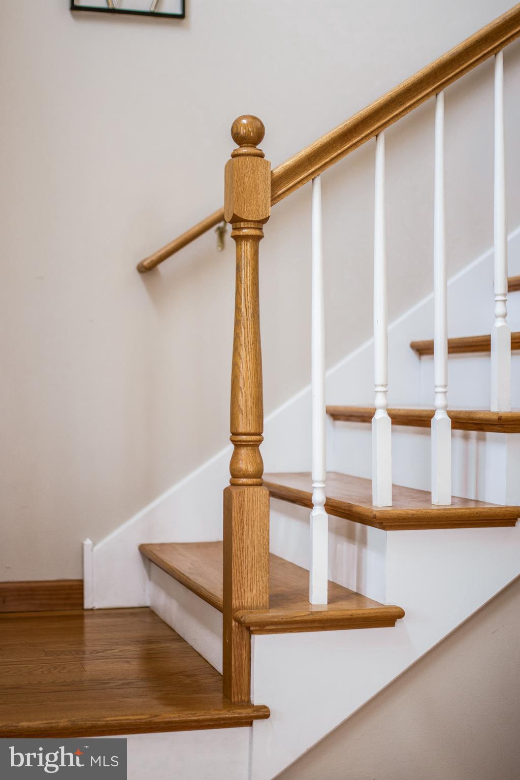 HAMPTON HILLS - Residential