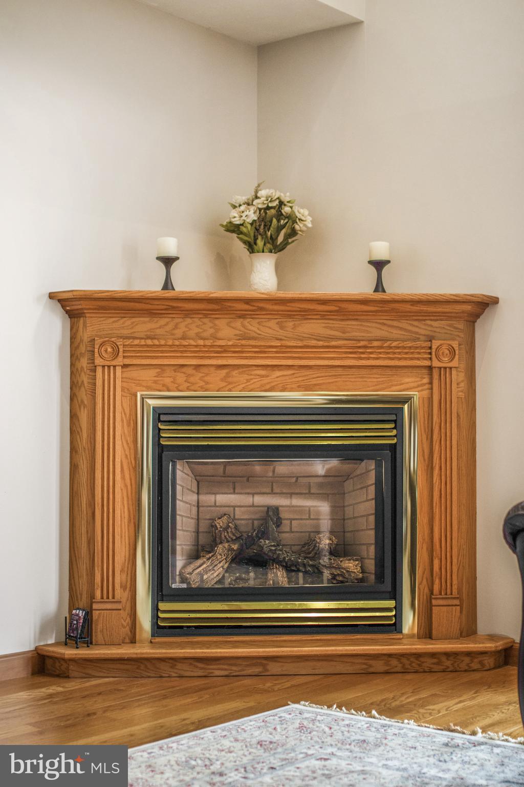 HAMPTON HILLS - Residential