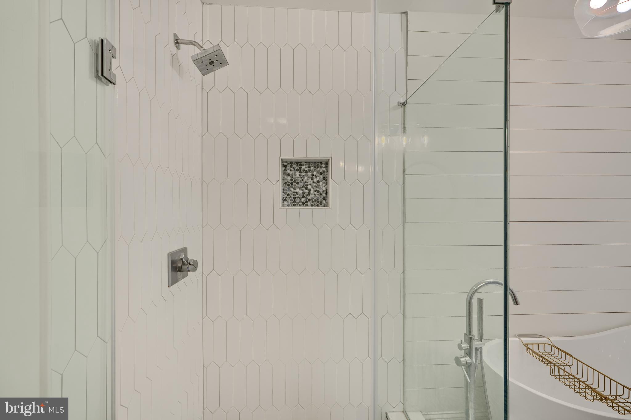 HAMPDEN HISTORIC DISTRICT - Residential