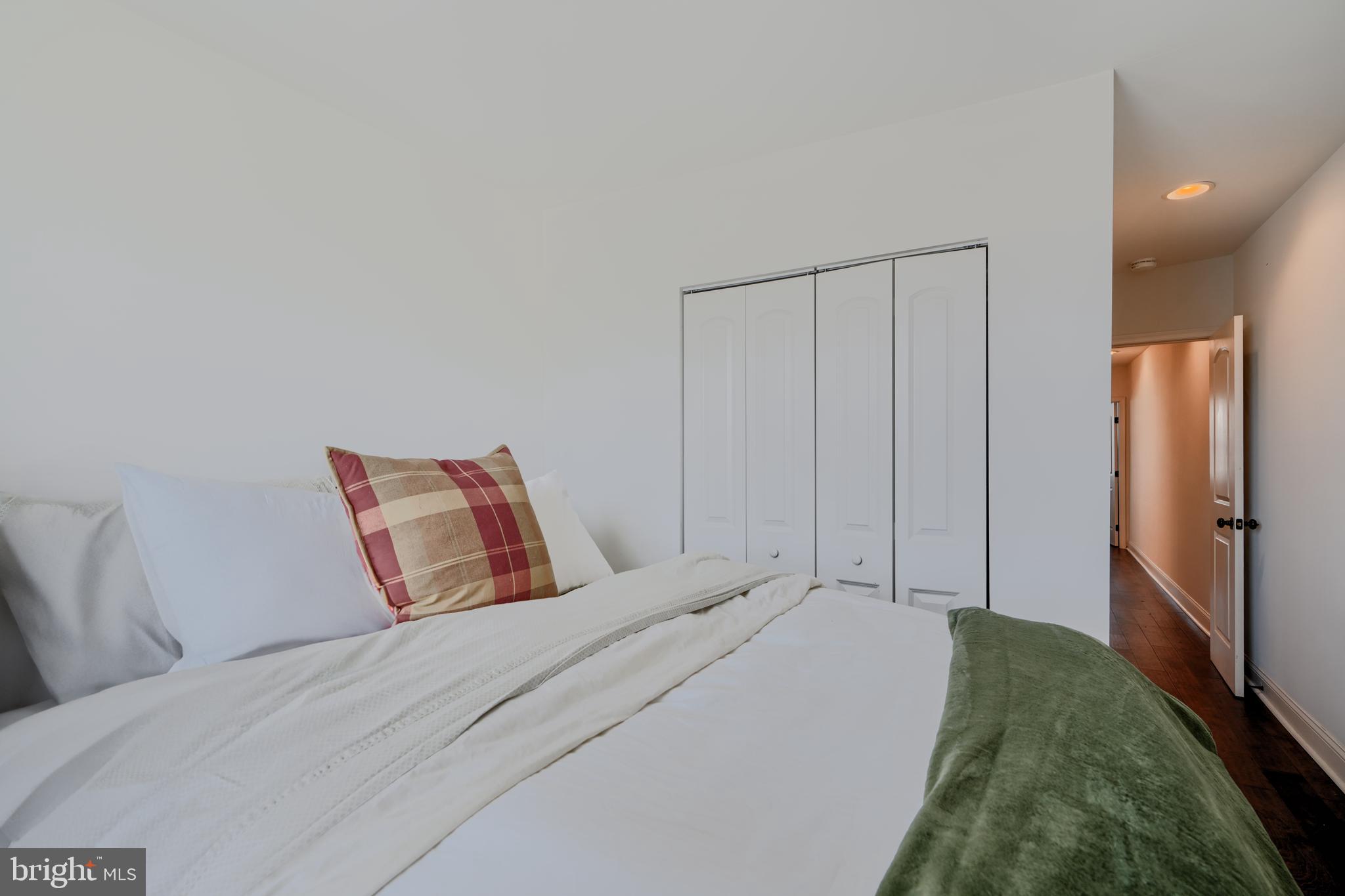 HAMPDEN HISTORIC DISTRICT - Residential