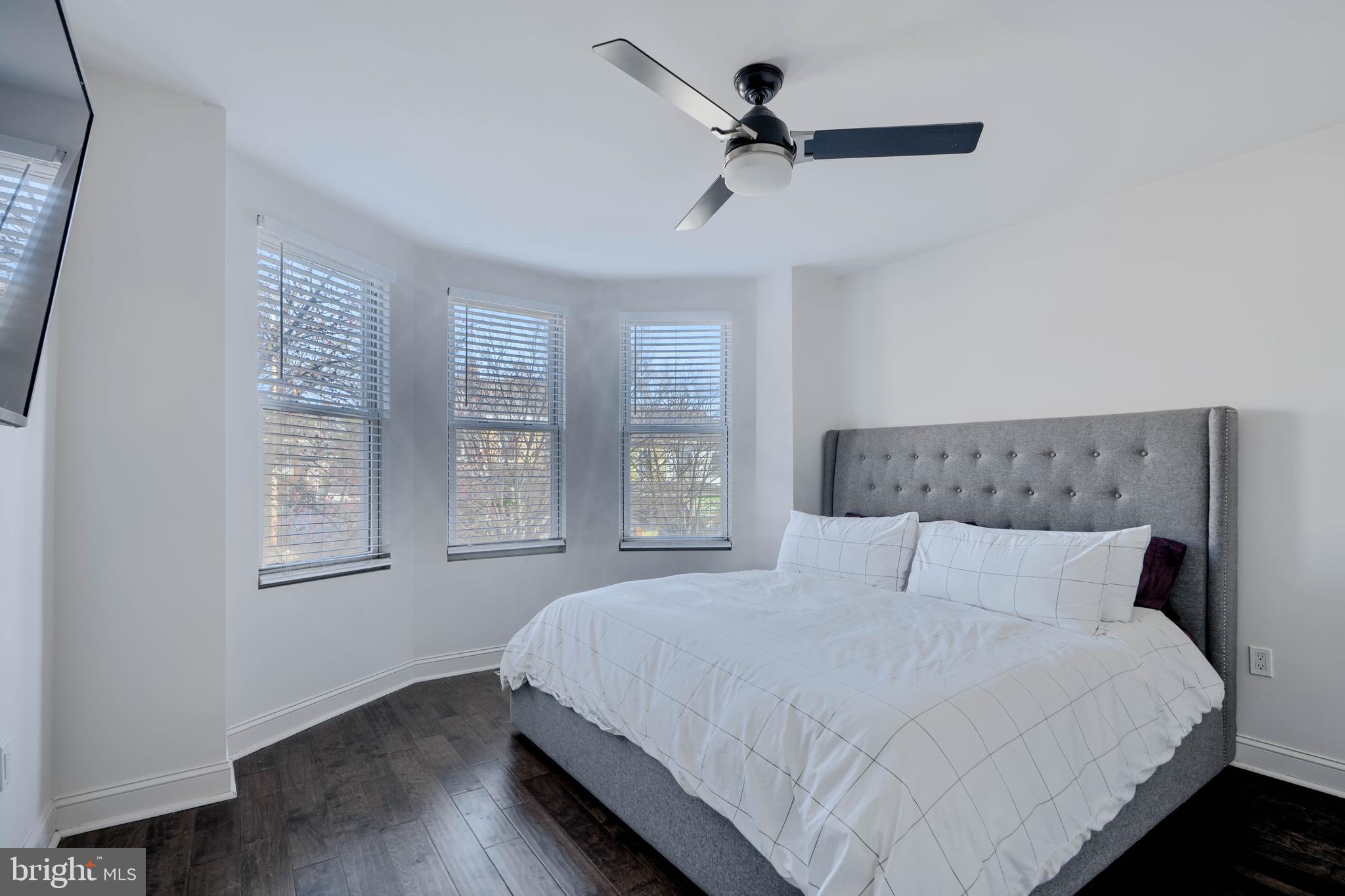 HAMPDEN HISTORIC DISTRICT - Residential