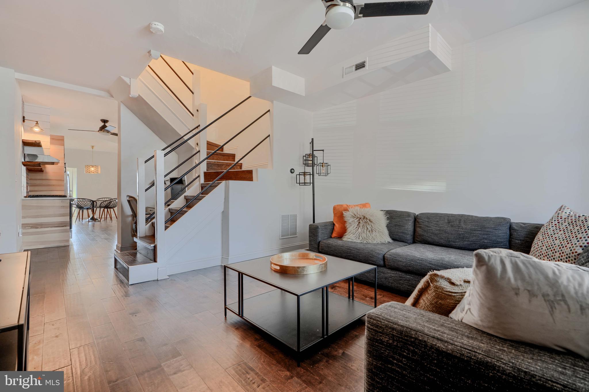 HAMPDEN HISTORIC DISTRICT - Residential