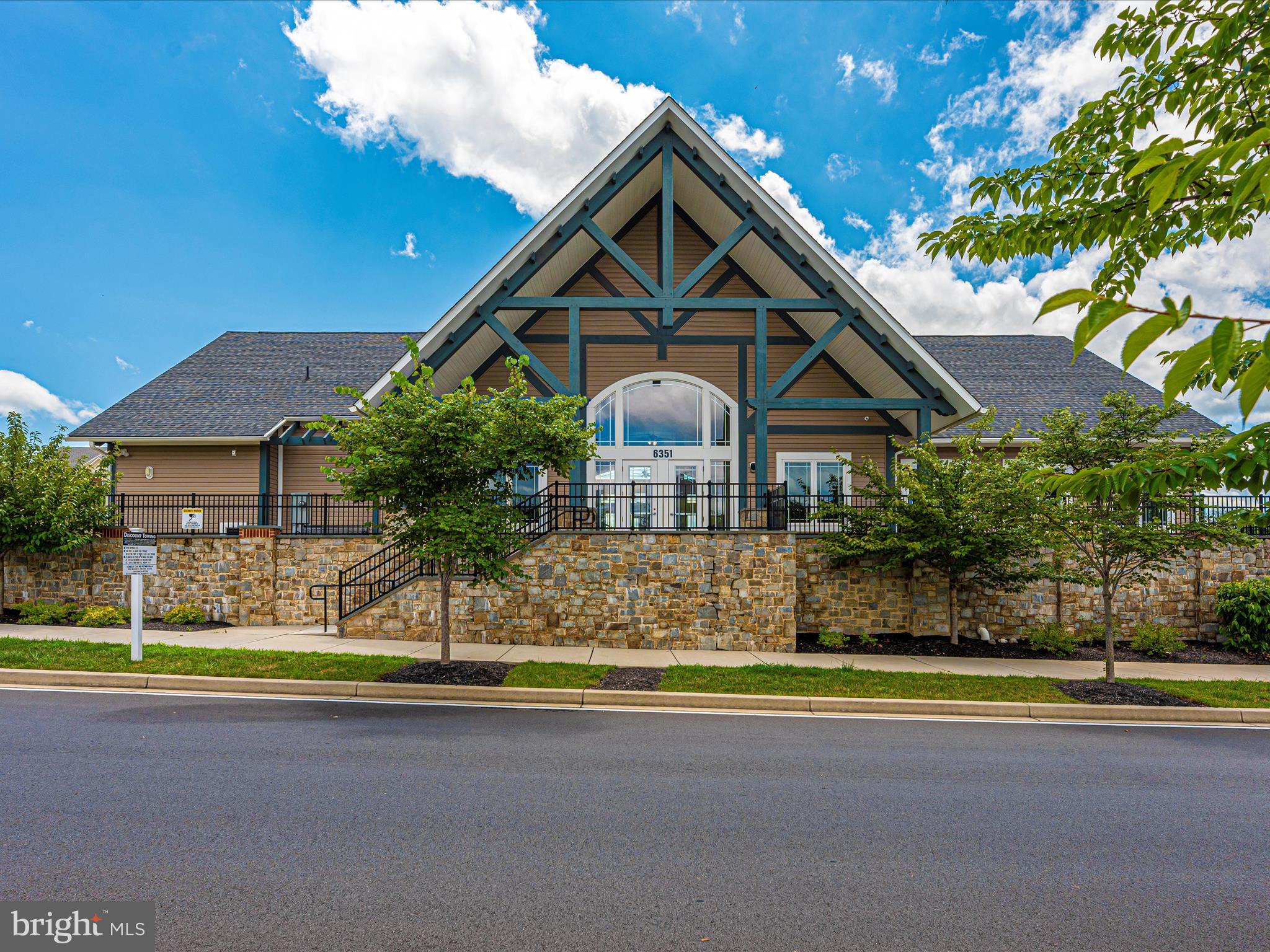 MANORS AT BALLENGER CREEK - Residential