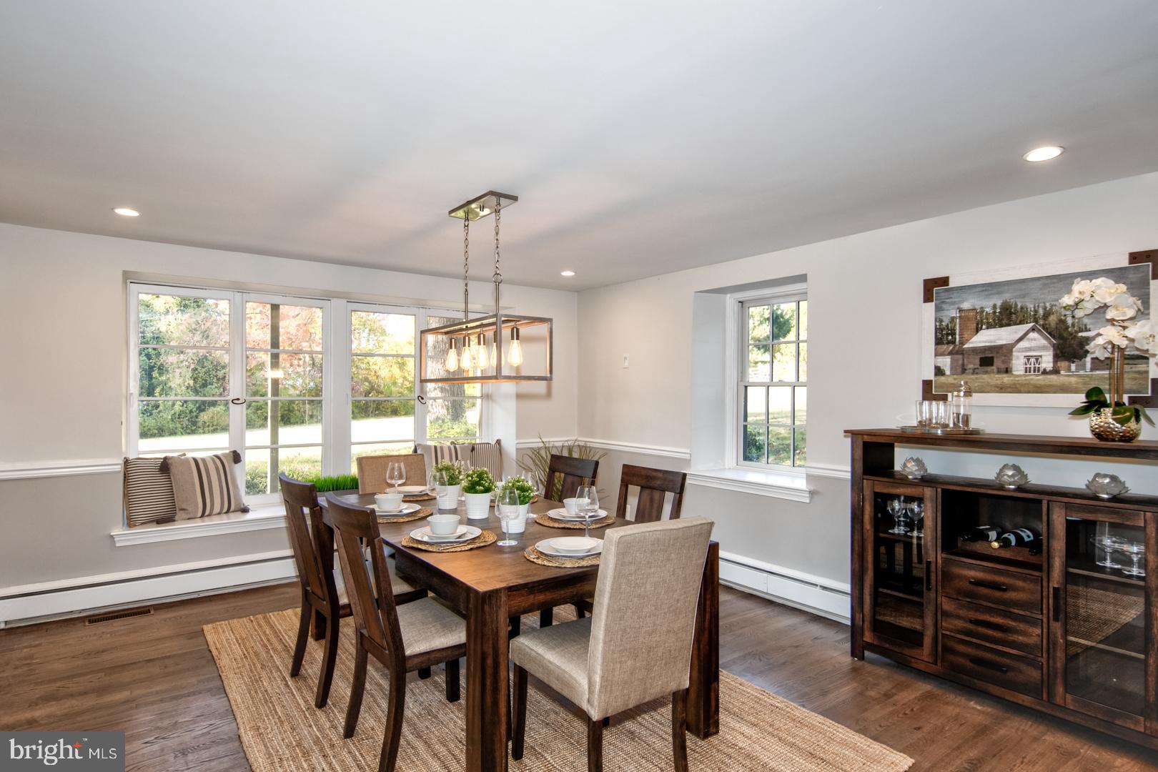 CHESTNUT HILL - Residential