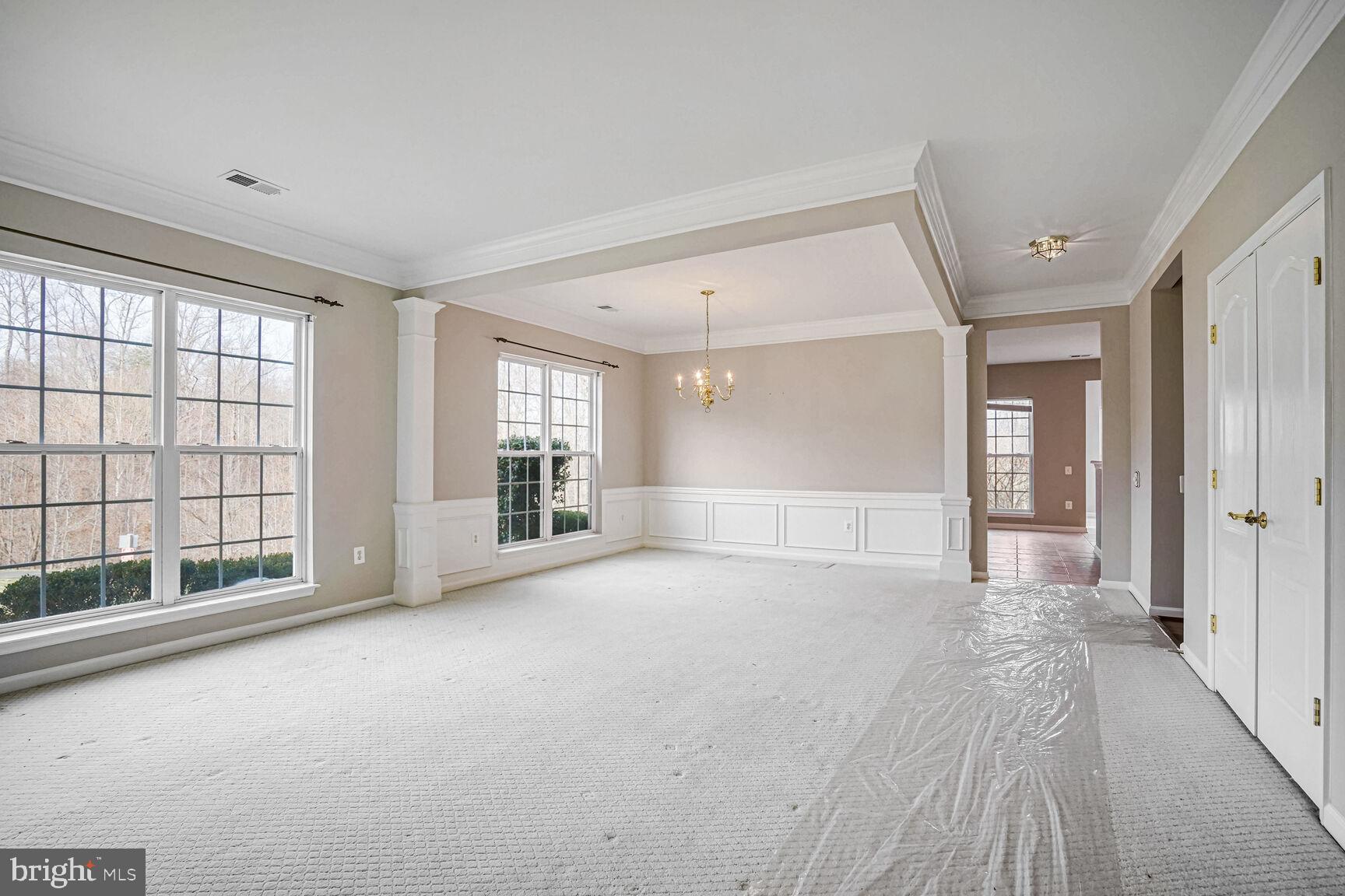 RIVER RIDGE - Residential Lease