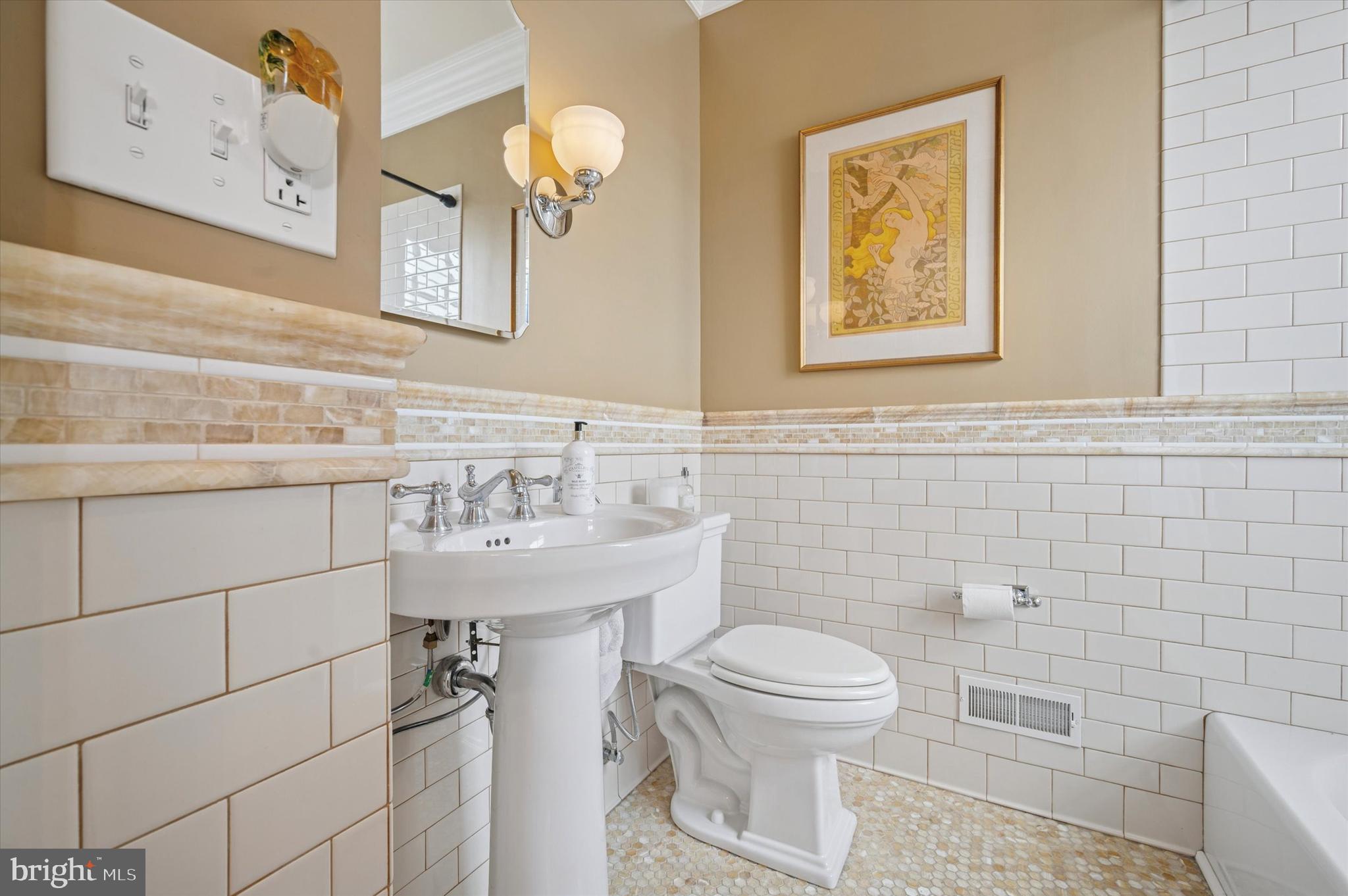 GRADUATE HOSPITAL - Residential Lease