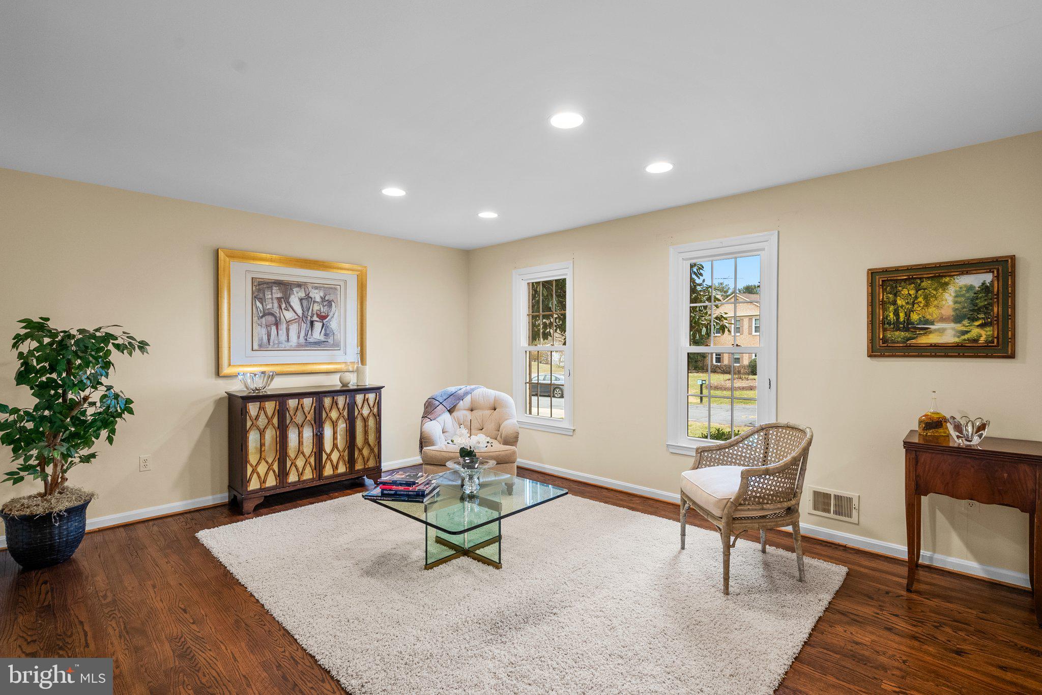 BEDFORDSHIRE - Residential