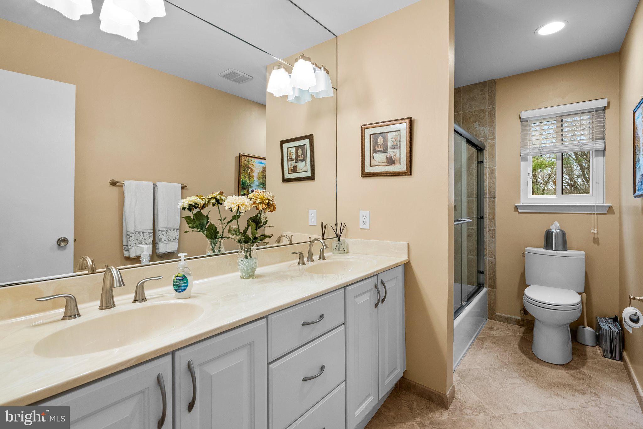 BEDFORDSHIRE - Residential