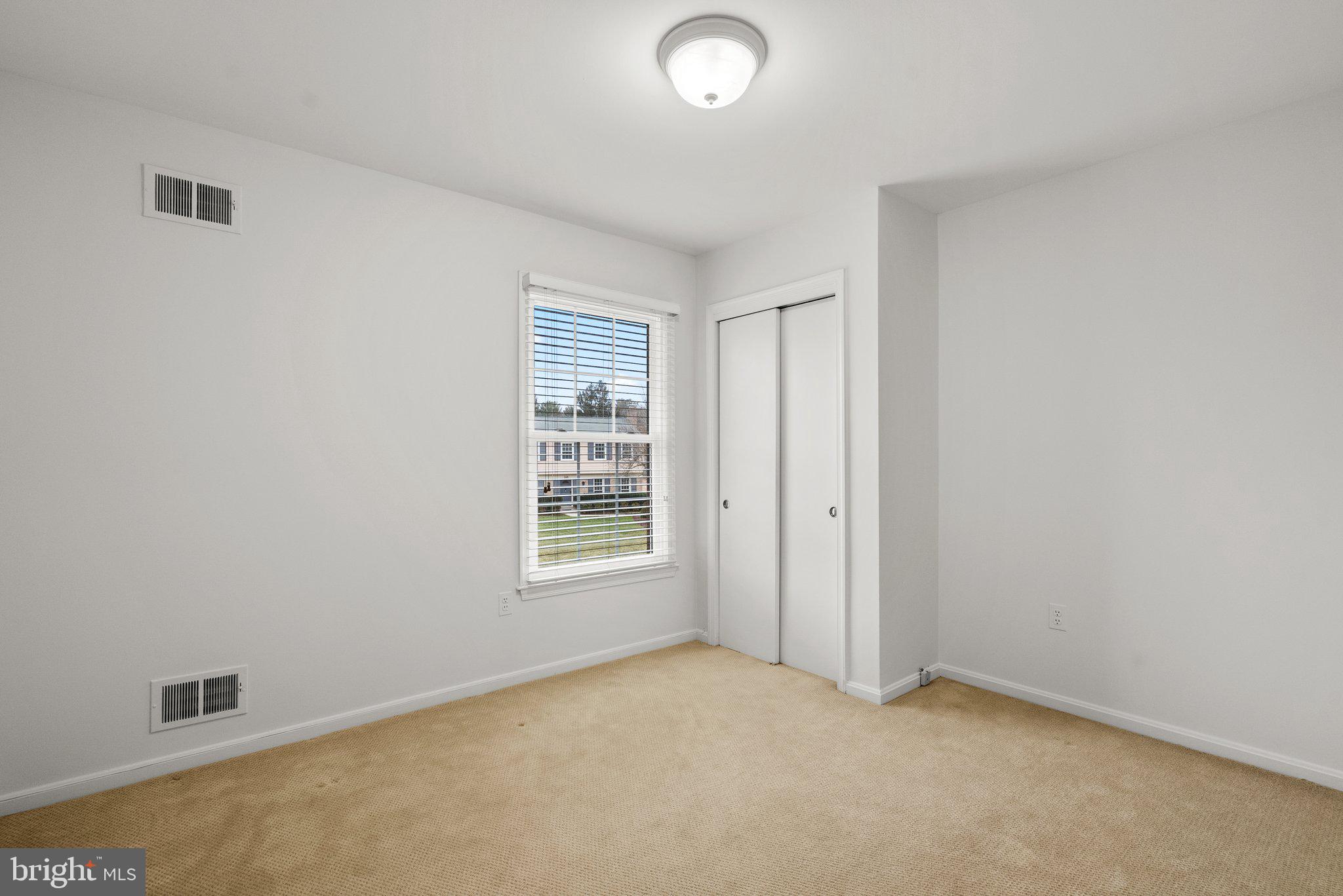 BEDFORDSHIRE - Residential