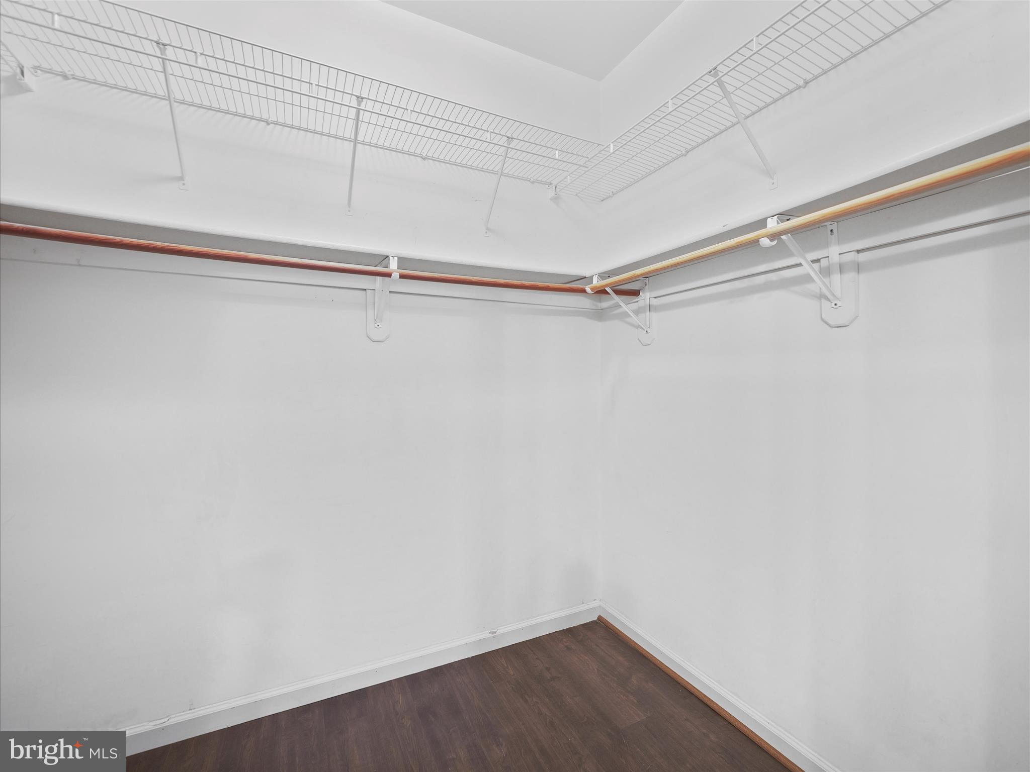 SPRING VALLEY - Residential