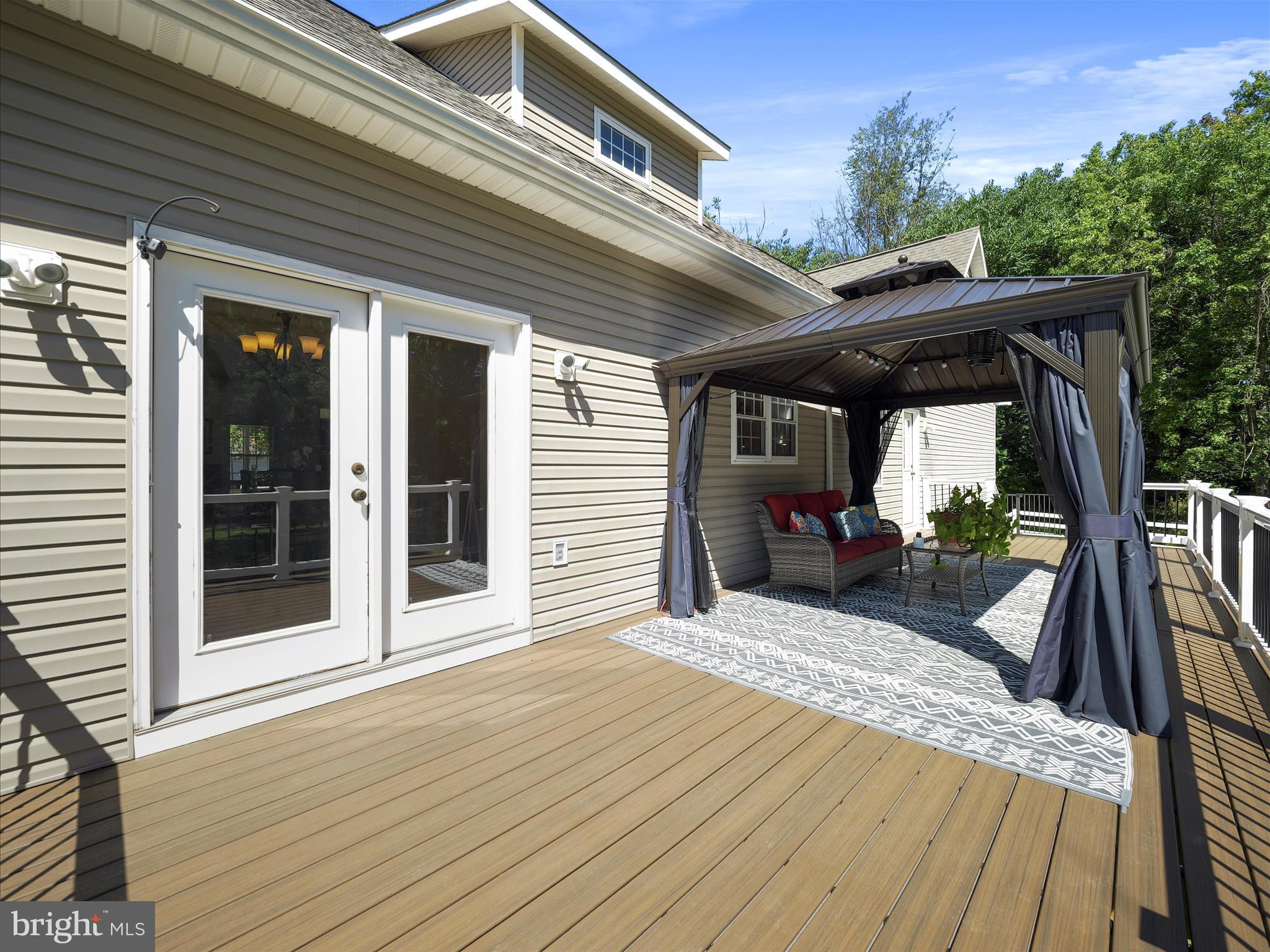 SPRING VALLEY - Residential