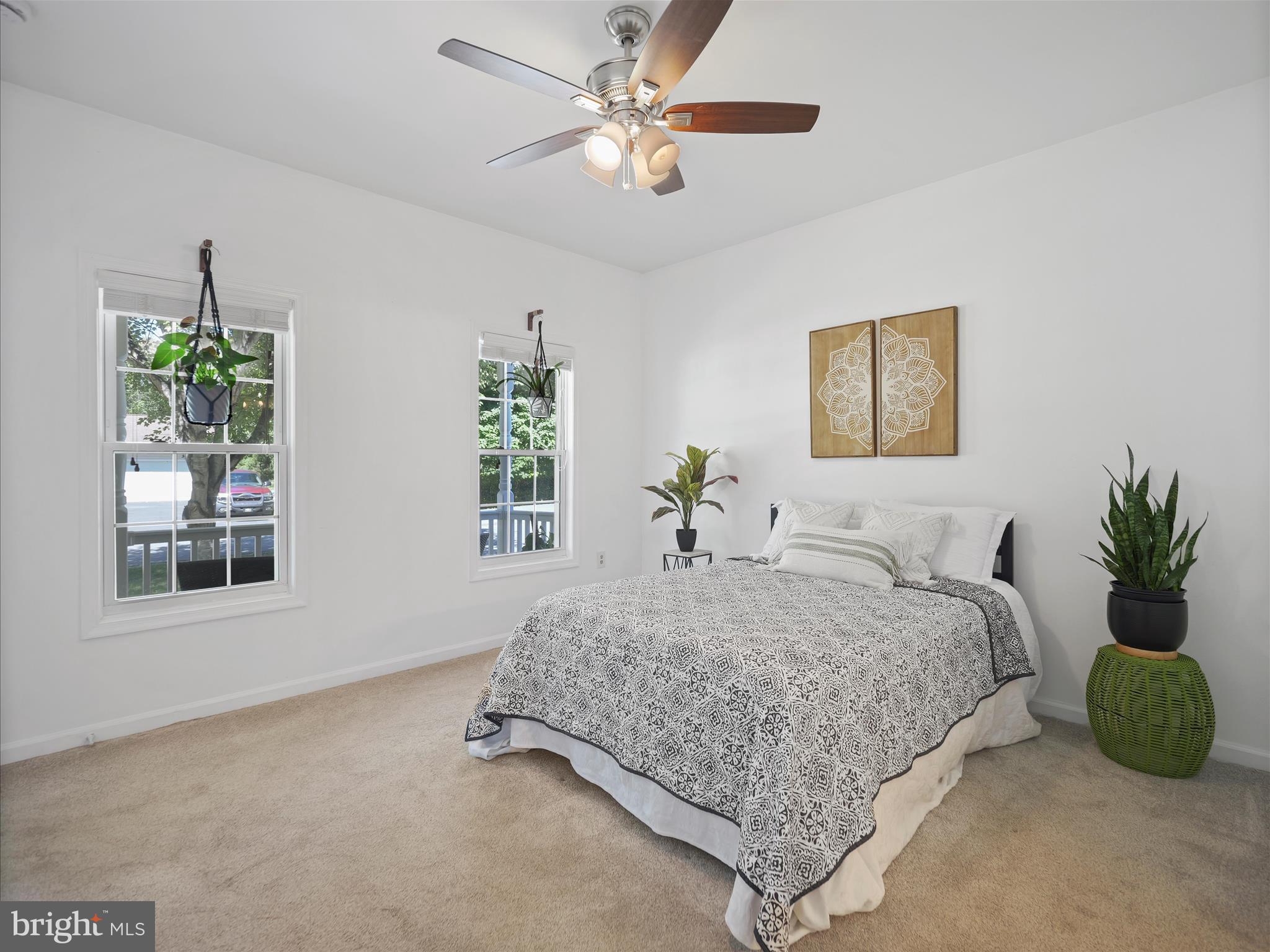 SPRING VALLEY - Residential