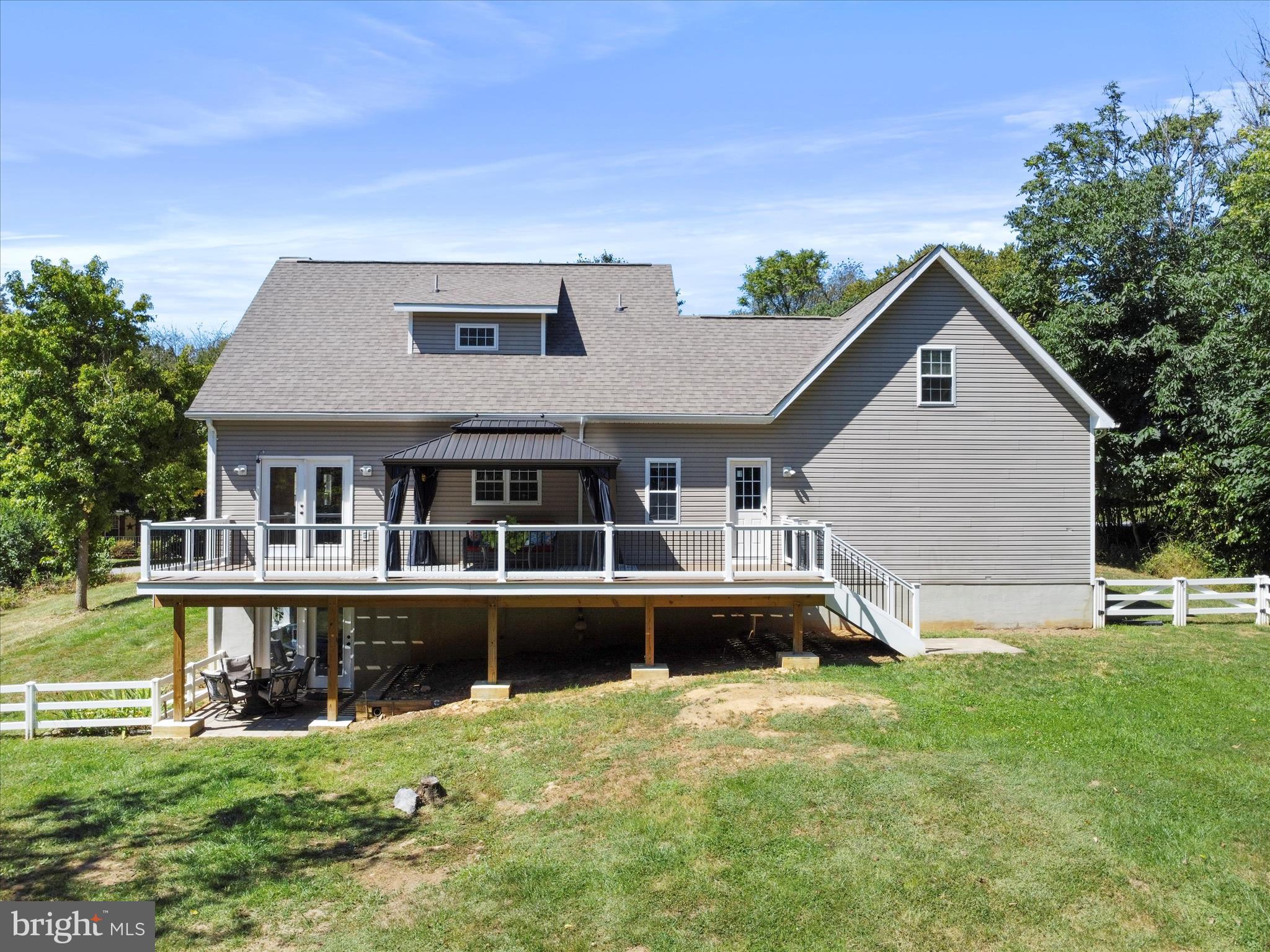 SPRING VALLEY - Residential