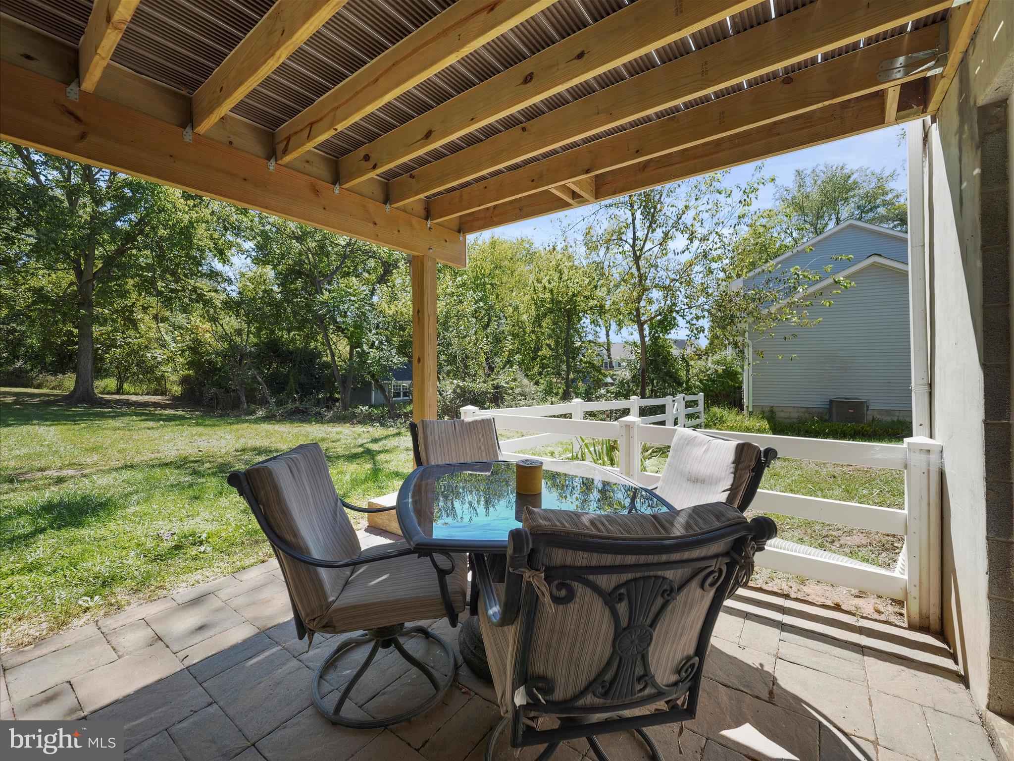 SPRING VALLEY - Residential