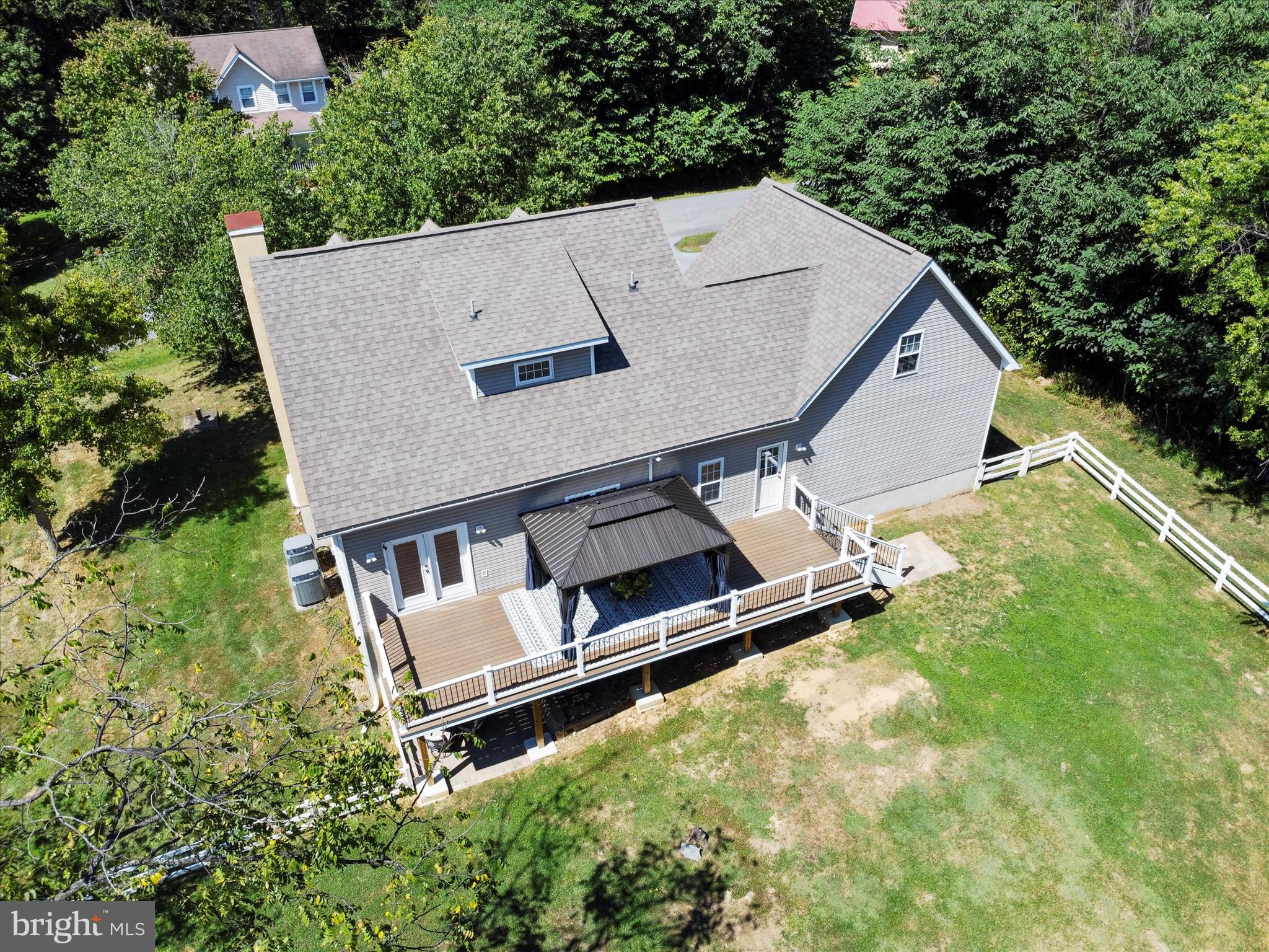 SPRING VALLEY - Residential