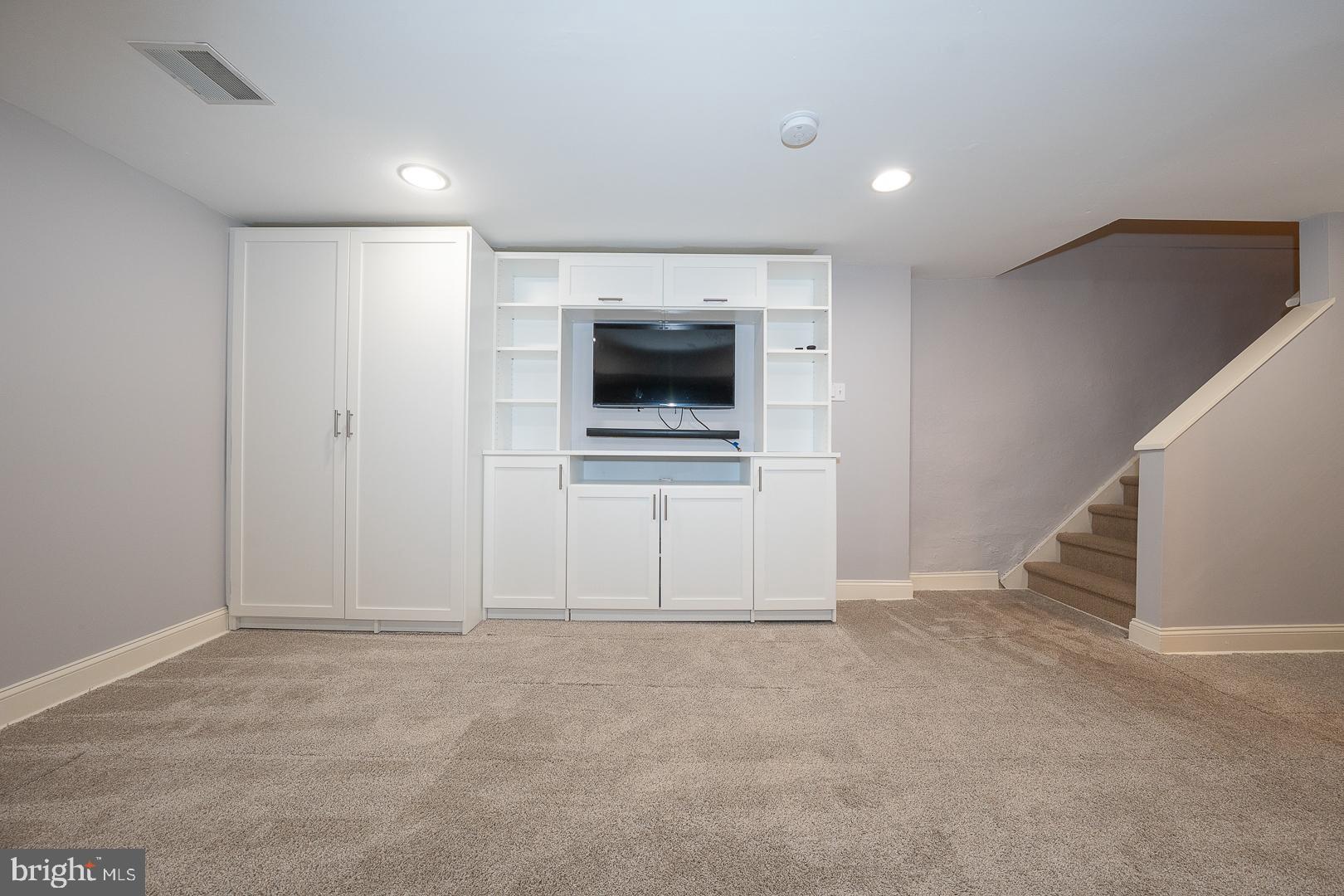 GRADUATE HOSPITAL - Residential