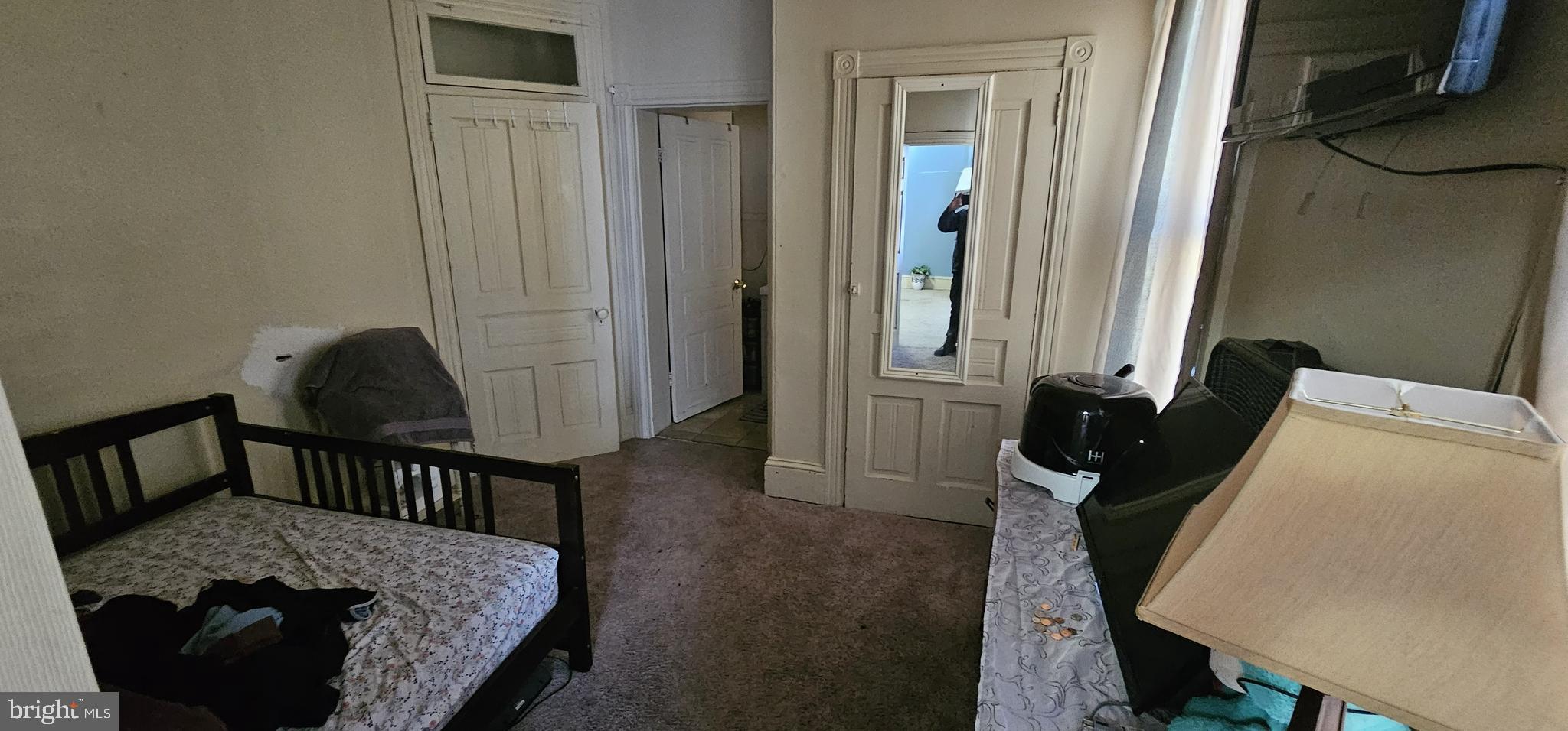 421 W MARSHALL STREET