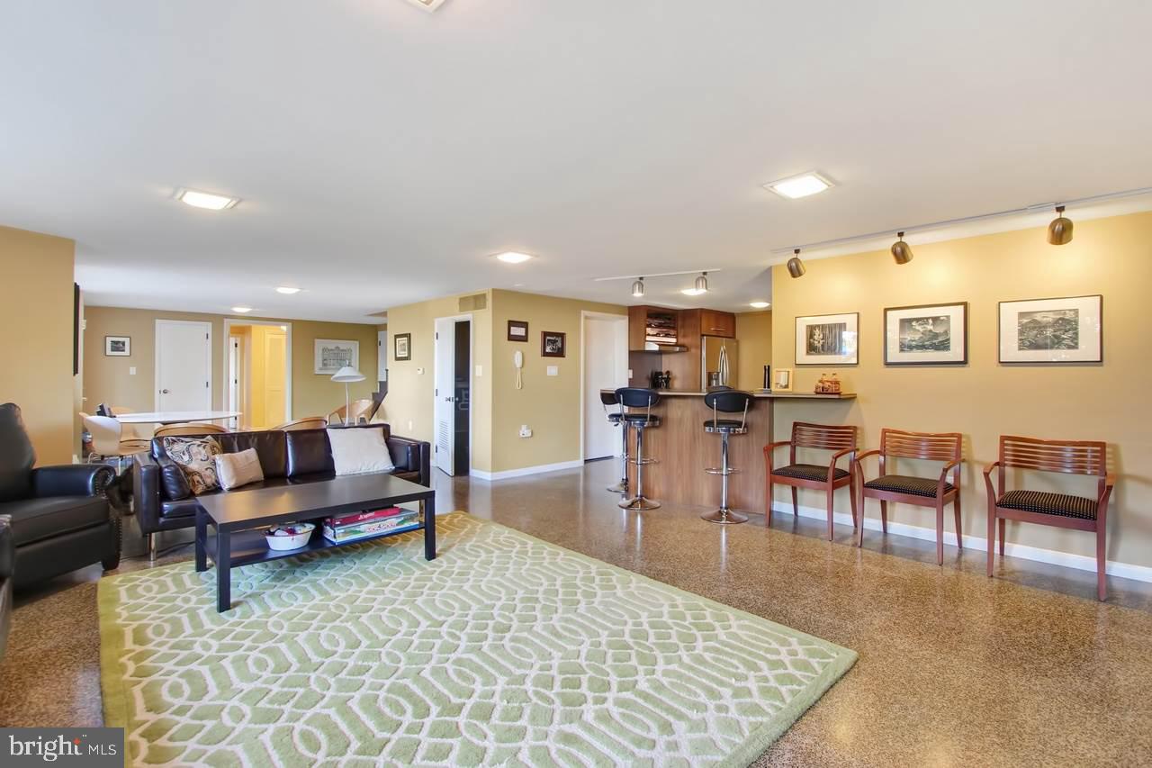 WYNDHAM - Residential