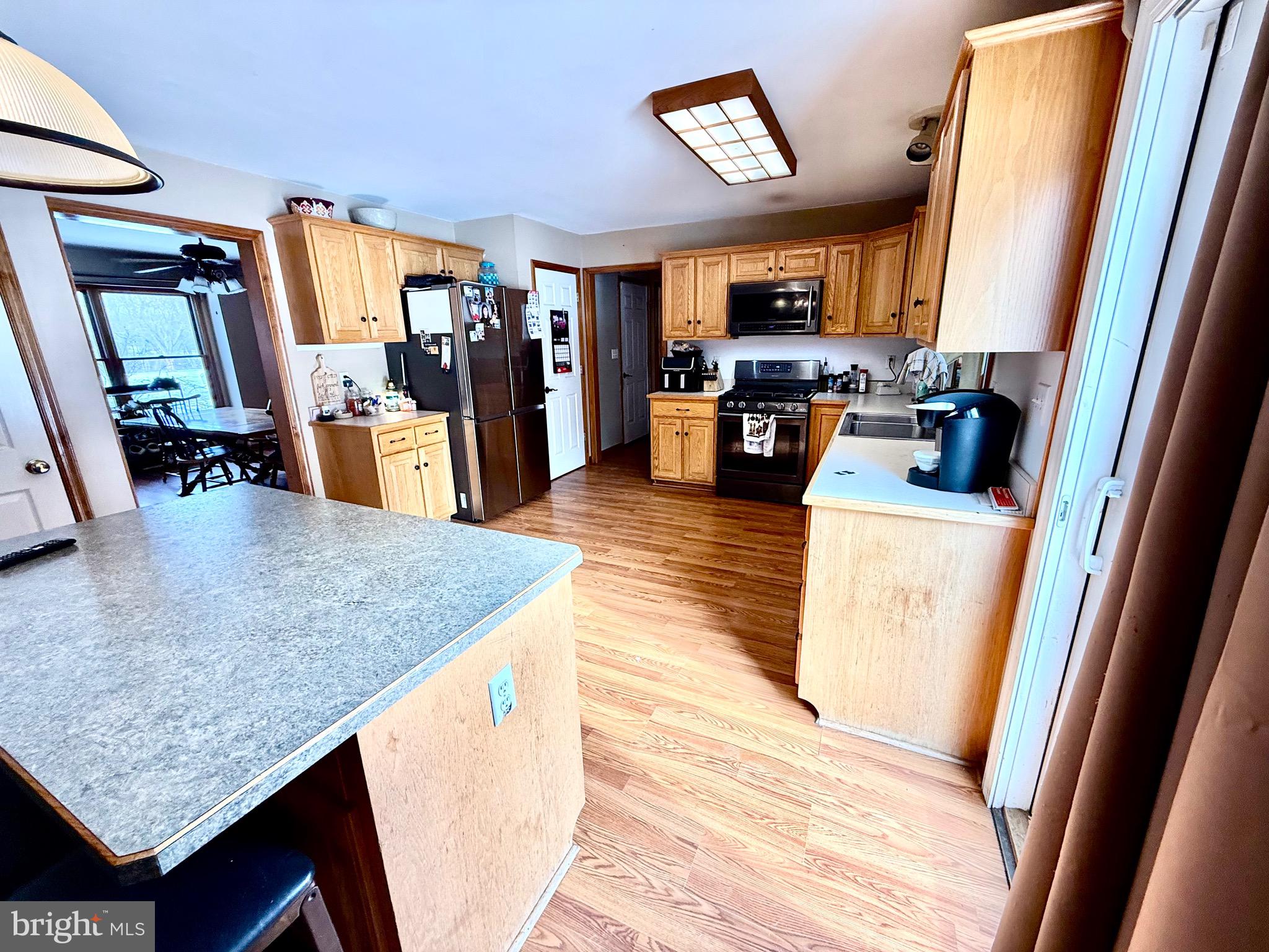 128 MEADOW RIDGE PARKWAY