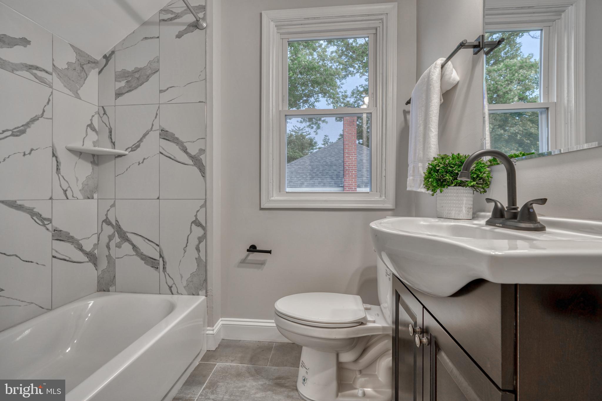 RIDGEWOOD - Residential