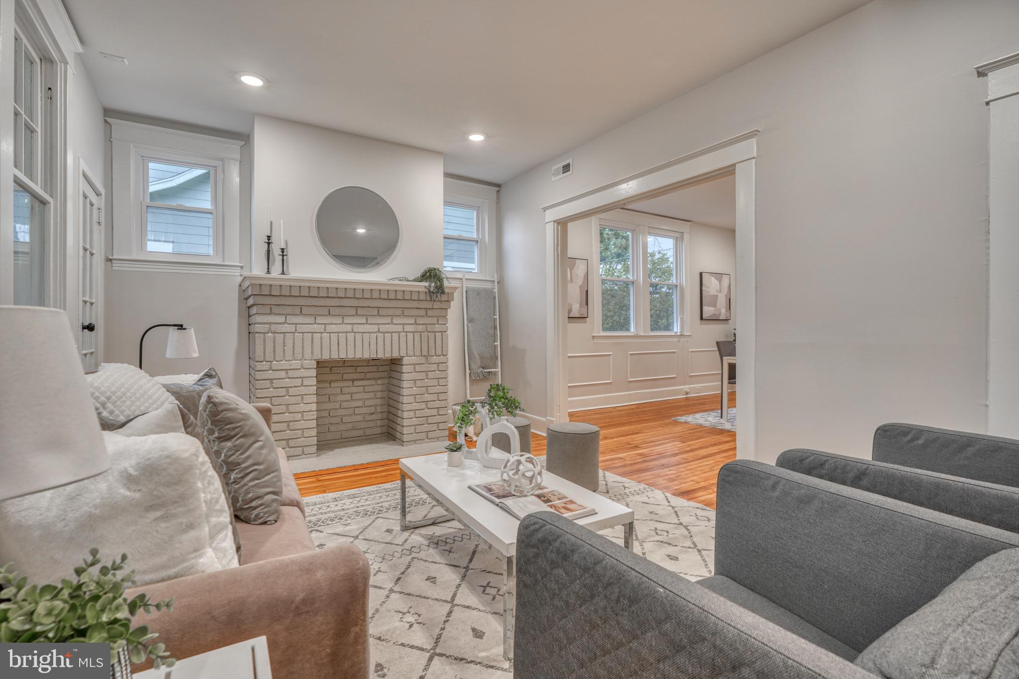 RIDGEWOOD - Residential