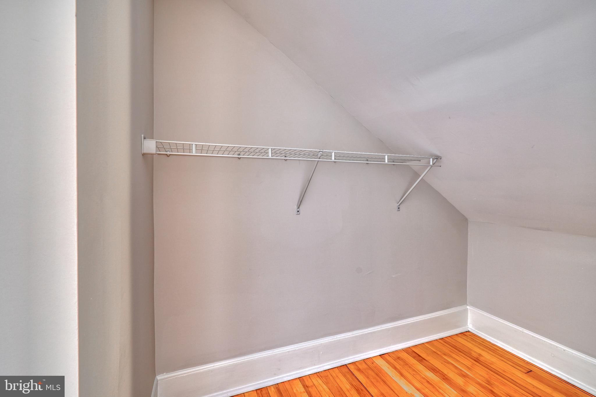 RIDGEWOOD - Residential