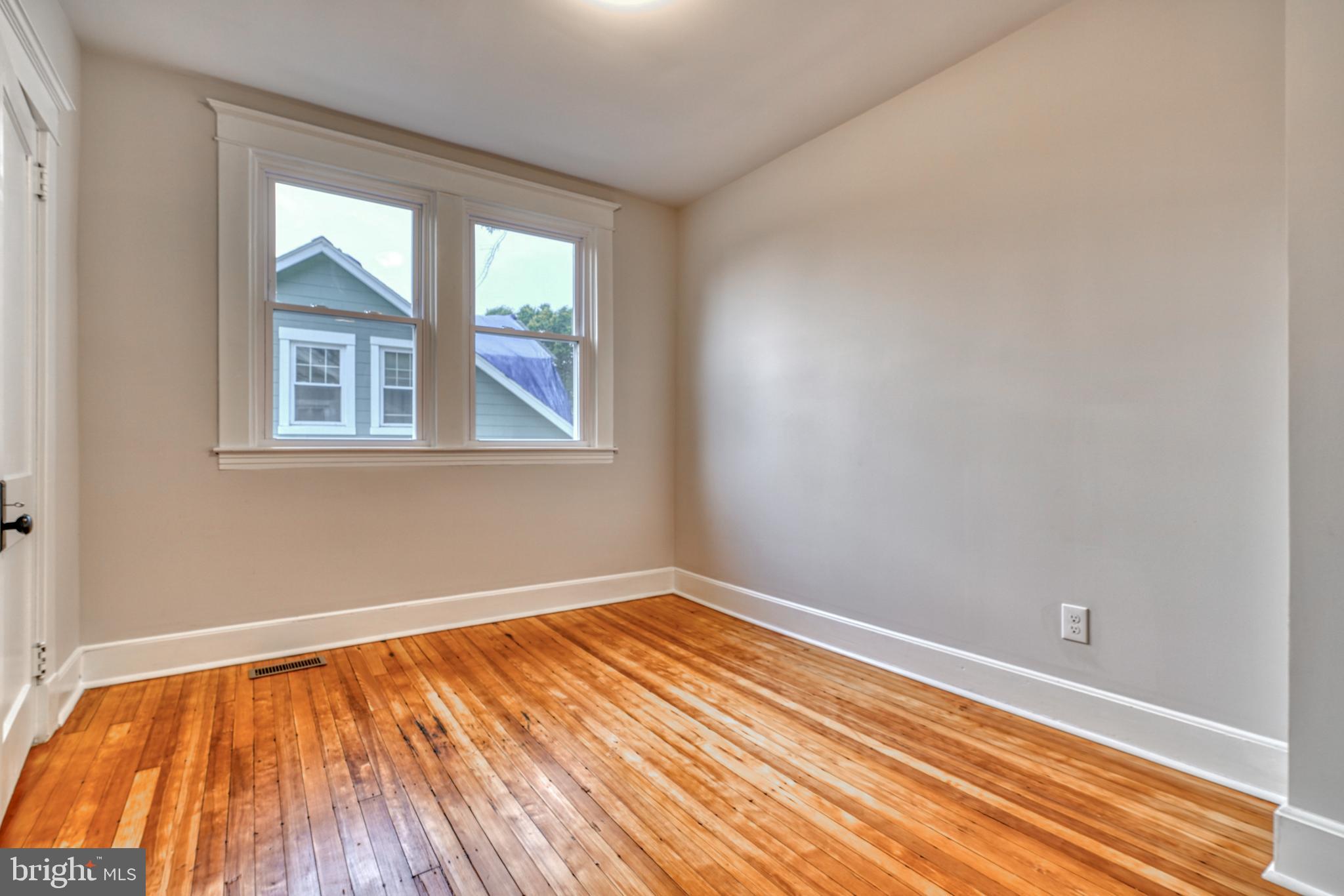 RIDGEWOOD - Residential