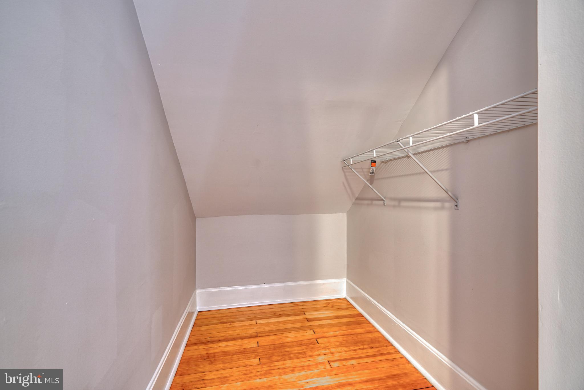 RIDGEWOOD - Residential