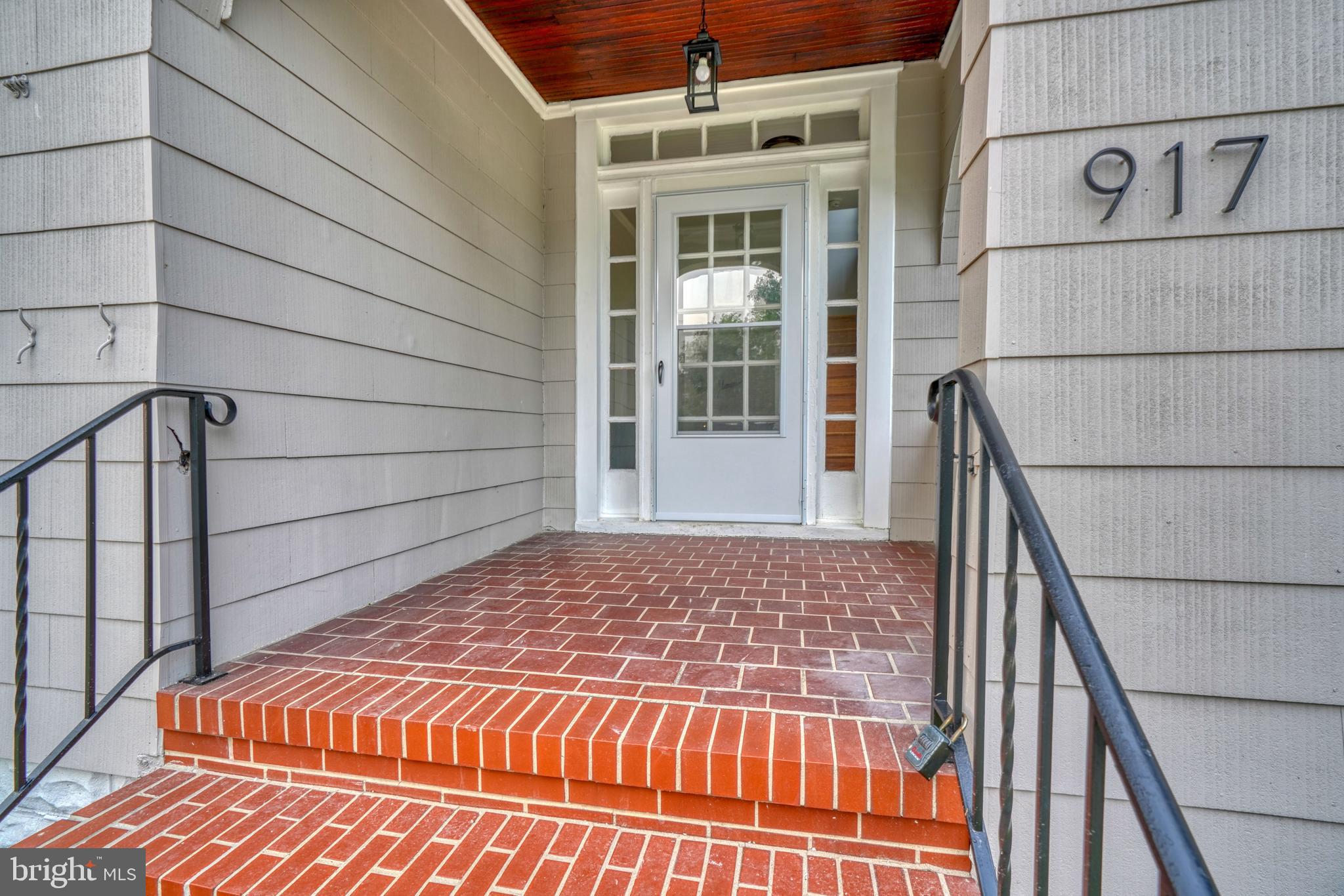 RIDGEWOOD - Residential