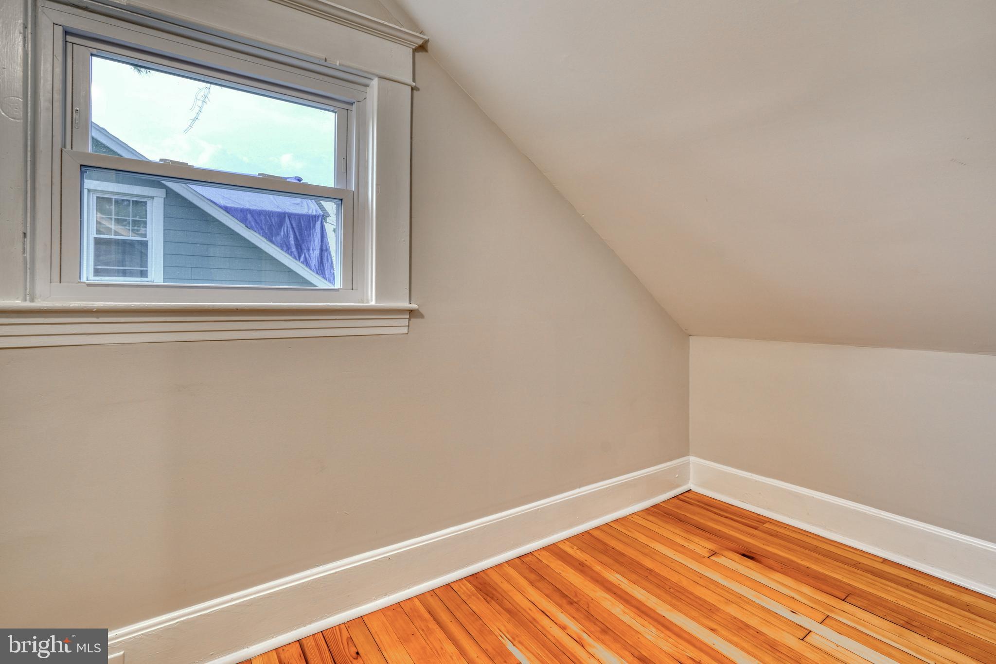 RIDGEWOOD - Residential