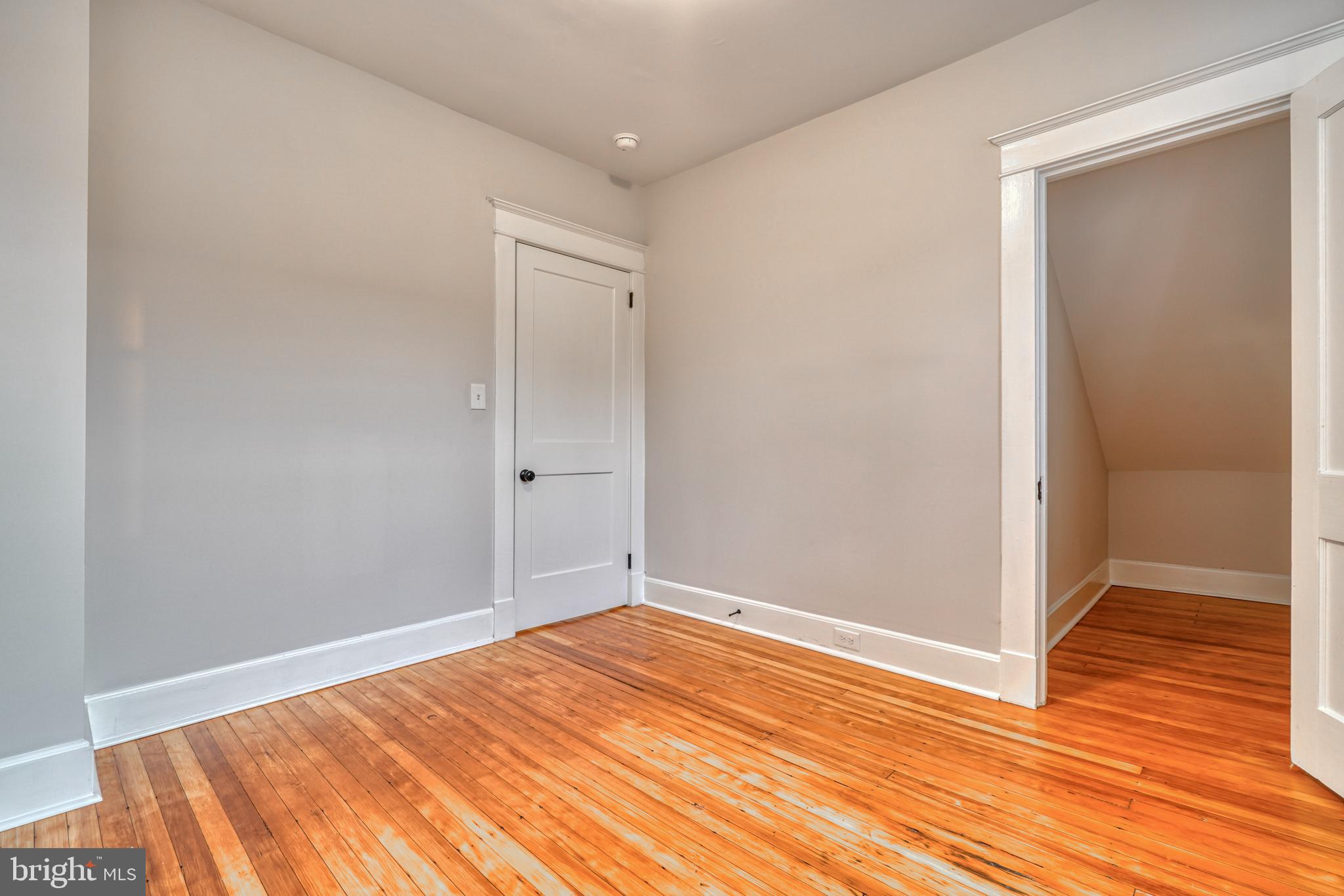 RIDGEWOOD - Residential