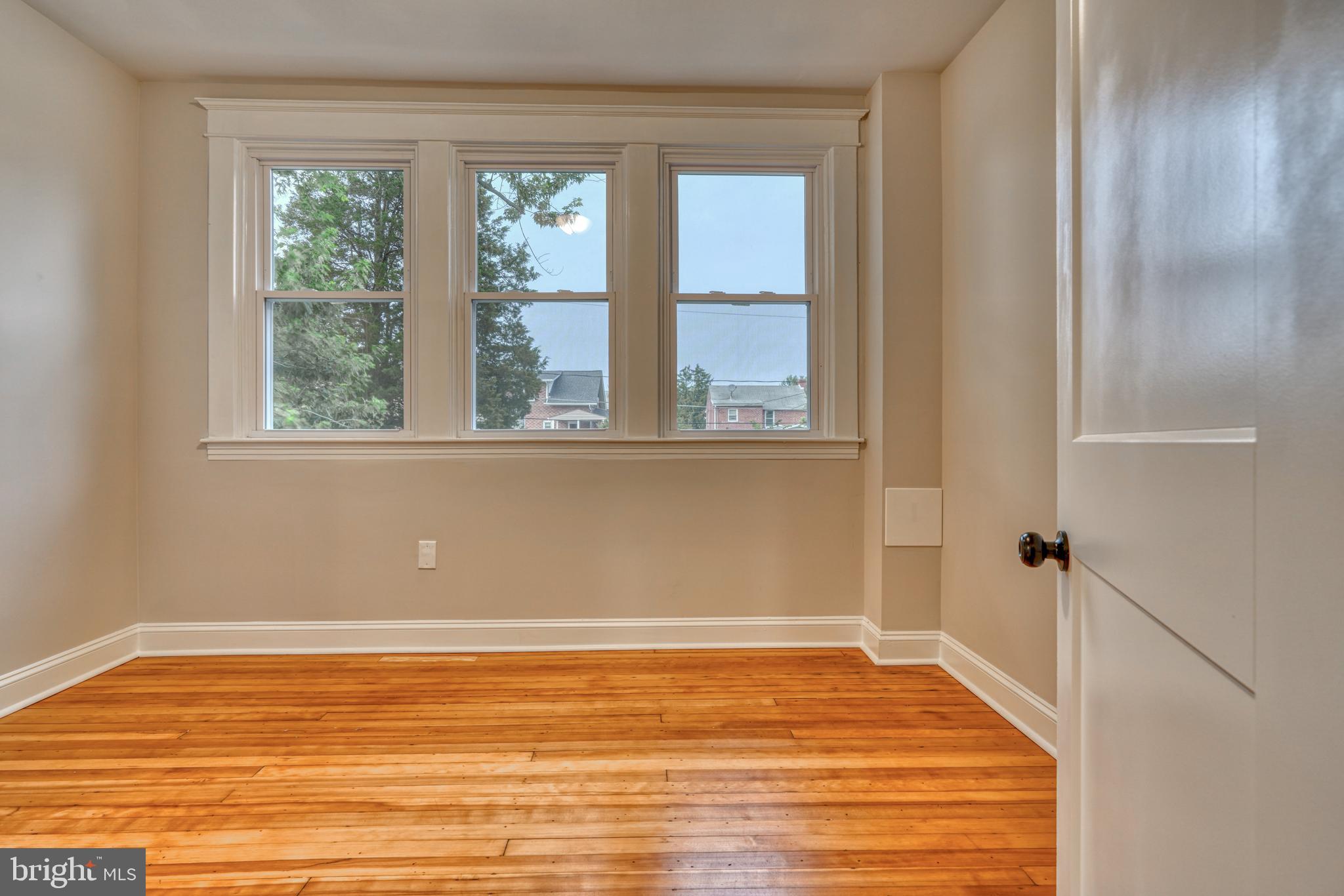 RIDGEWOOD - Residential