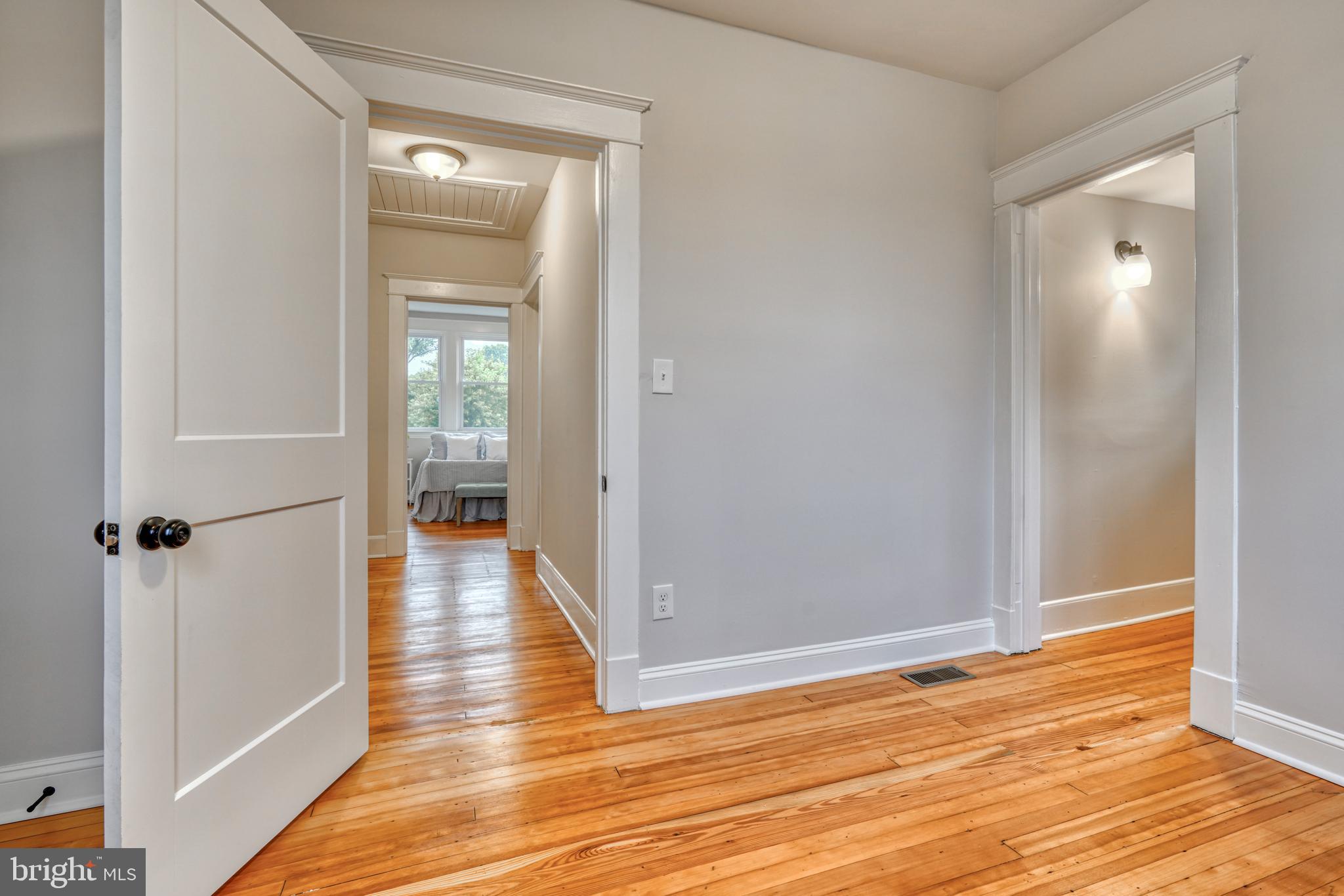 RIDGEWOOD - Residential