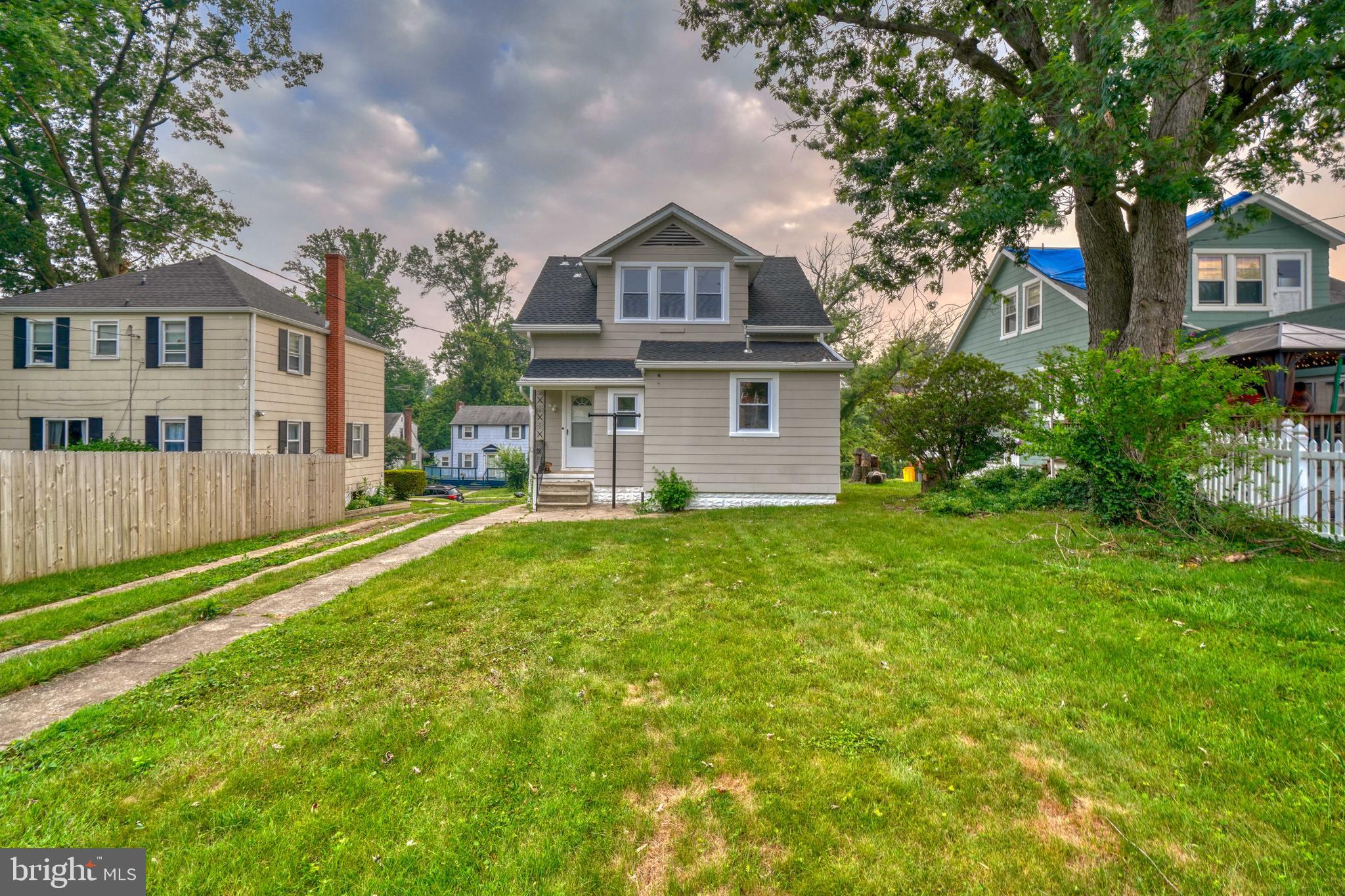 RIDGEWOOD - Residential