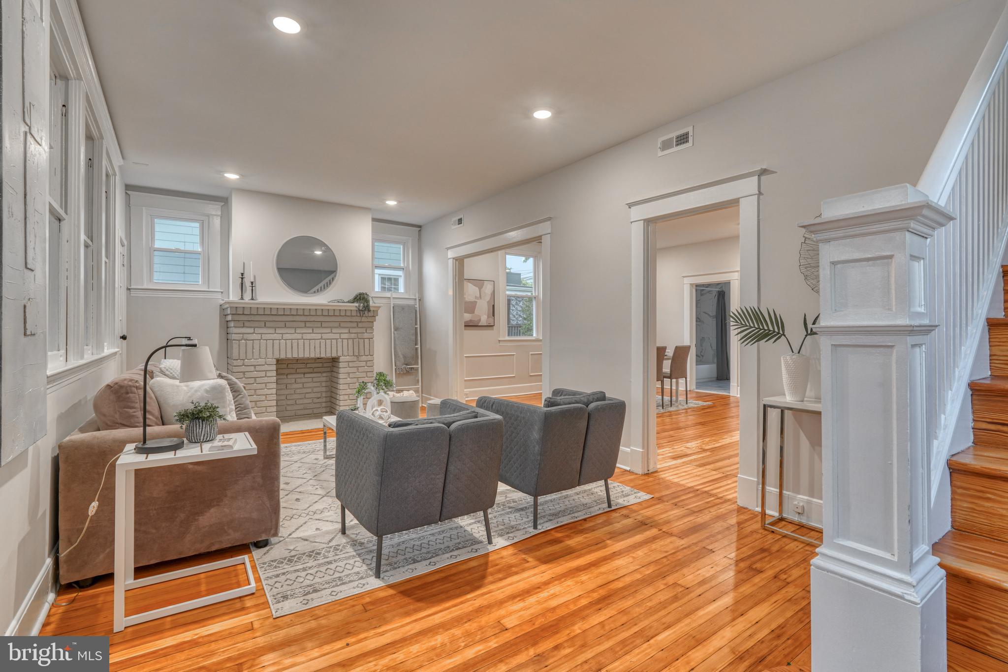 RIDGEWOOD - Residential