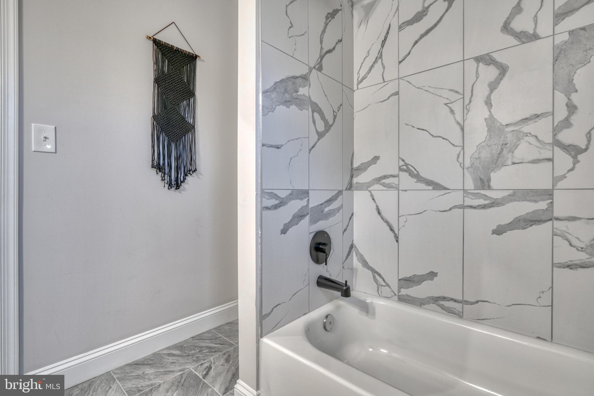 RIDGEWOOD - Residential